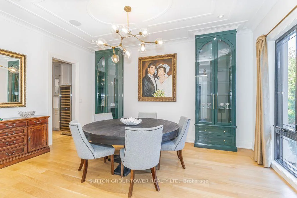 Photo 7 of 450 Bedford Road, Oakville, Ford — HOMEH