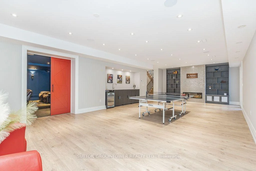Photo 35 of 450 Bedford Road, Oakville, Ford — HOMEH