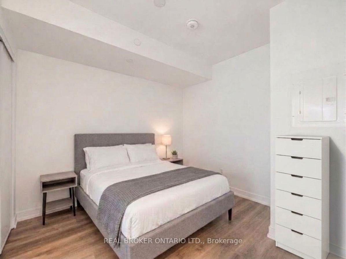 Photo 1 of Unit 922, 1 Jarvis Street E, Hamilton, Beasley — HOMEH