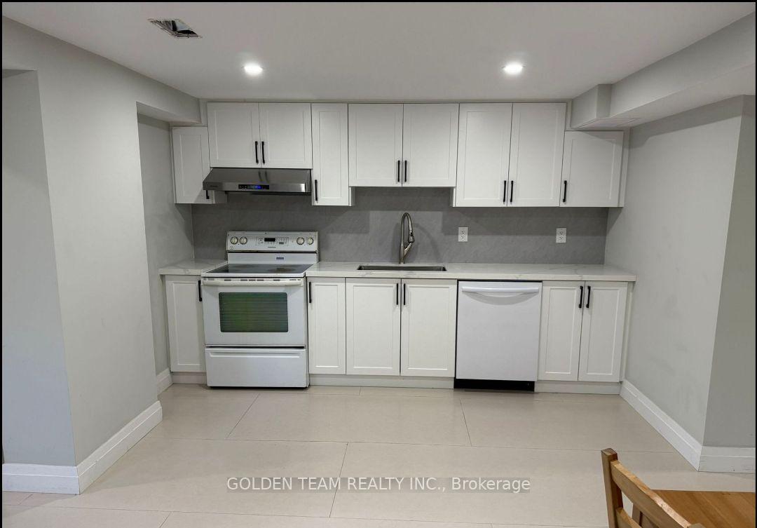 Photo 2 of 50 Emmeline Crescent, Scarborough, Agincourt South-Malvern West — HOMEH