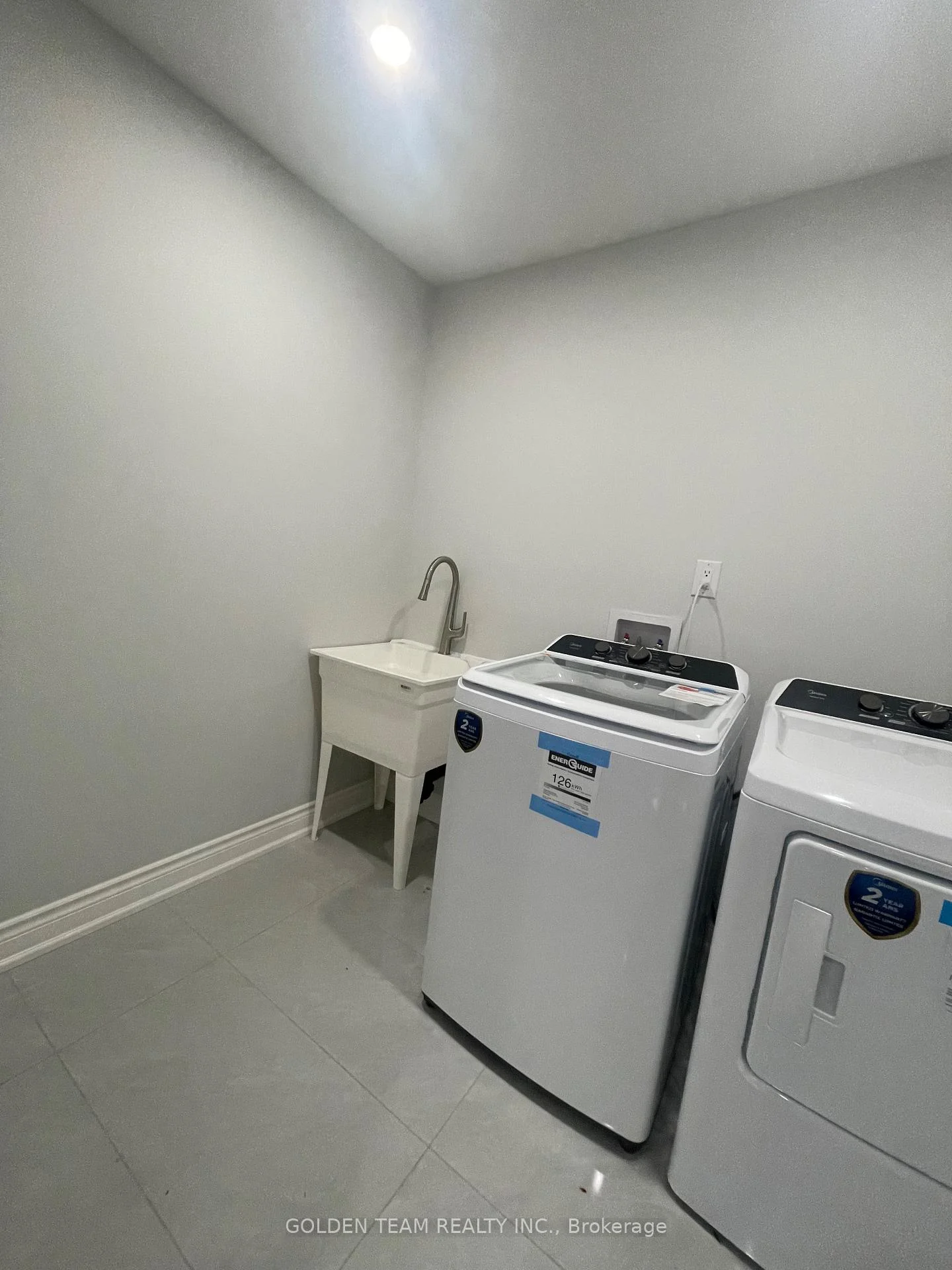Photo 12 of 50 Emmeline Crescent, Scarborough, Agincourt South-Malvern West — HOMEH