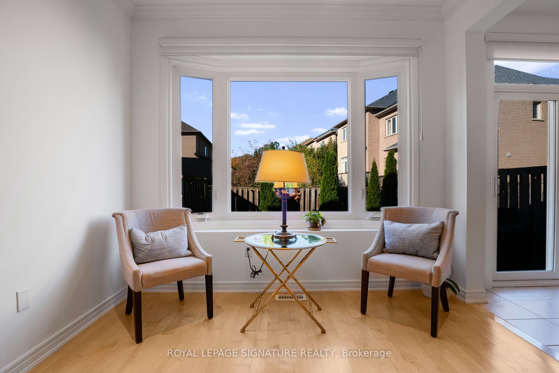Photo 2 of 82 Loire Valley Avenue, Vaughan, Patterson — HOMEH