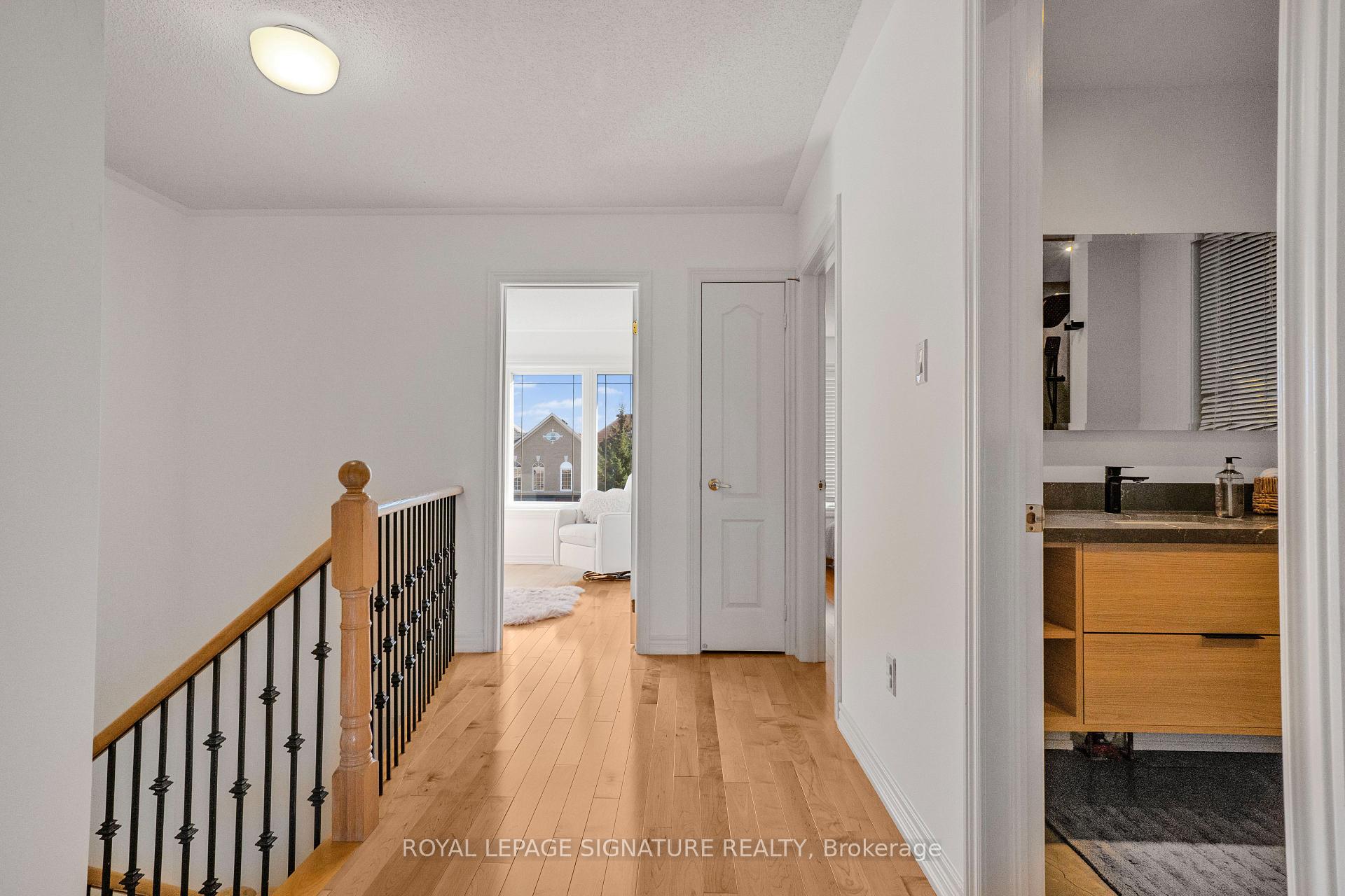 Photo 21 of 82 Loire Valley Avenue, Vaughan, Patterson — HOMEH
