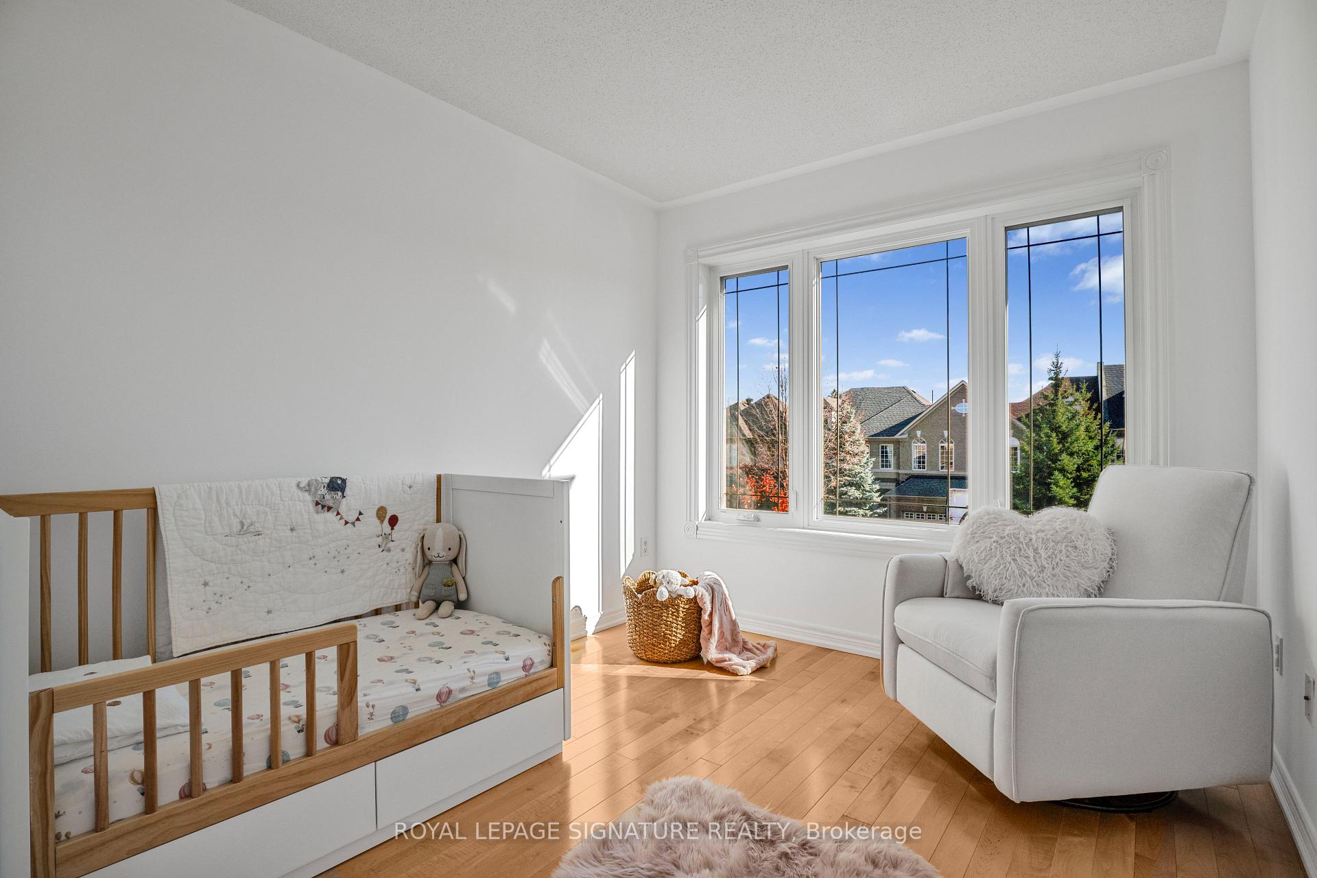 Photo 24 of 82 Loire Valley Avenue, Vaughan, Patterson — HOMEH