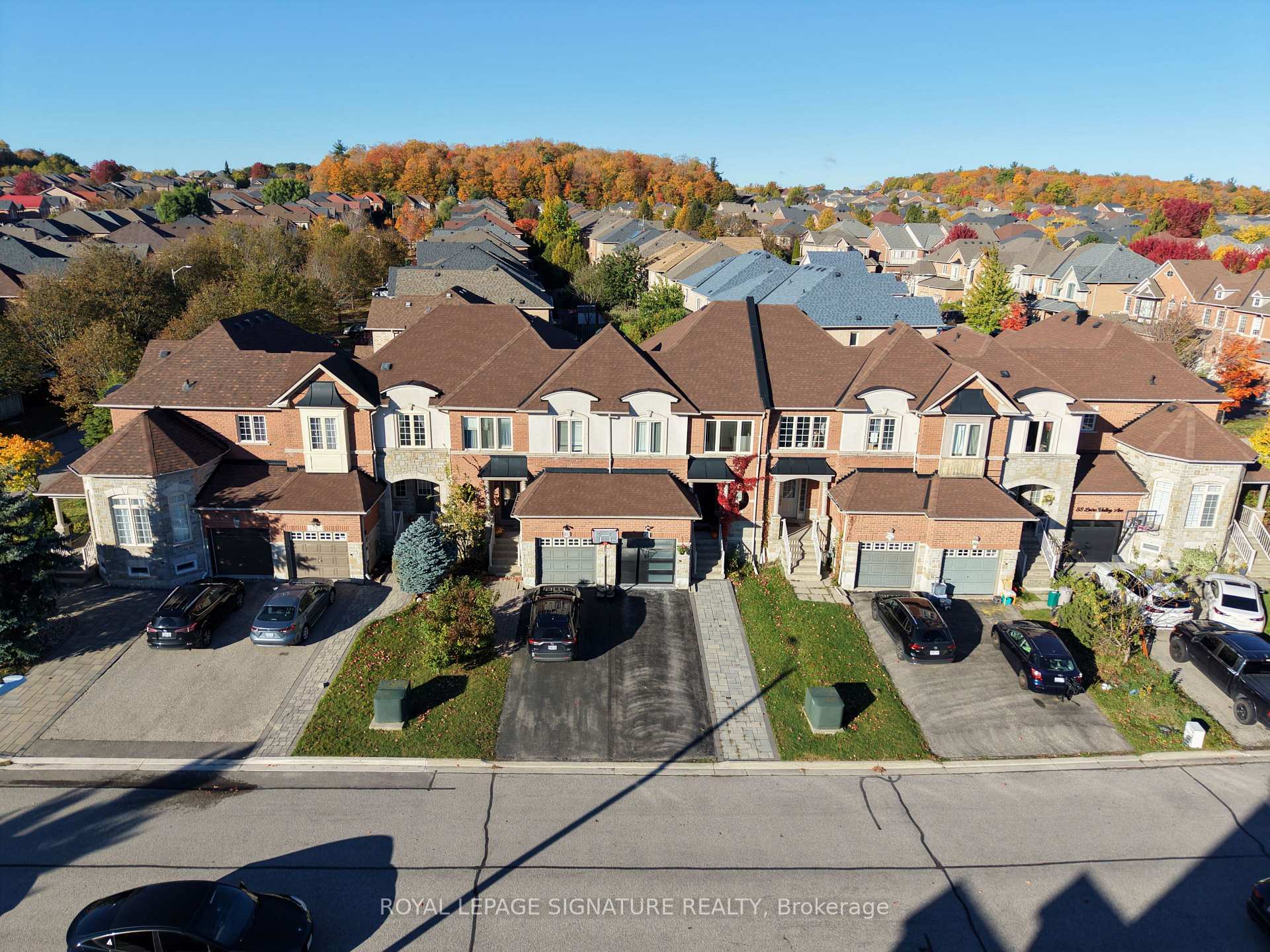 Photo 37 of 82 Loire Valley Avenue, Vaughan, Patterson — HOMEH