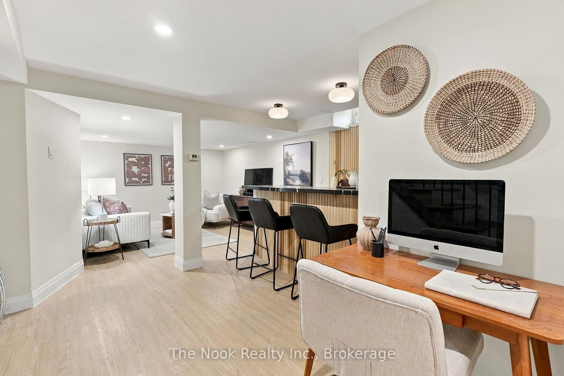 Photo 18 of 19 Sandringham Drive, Clarington, Courtice — HOMEH