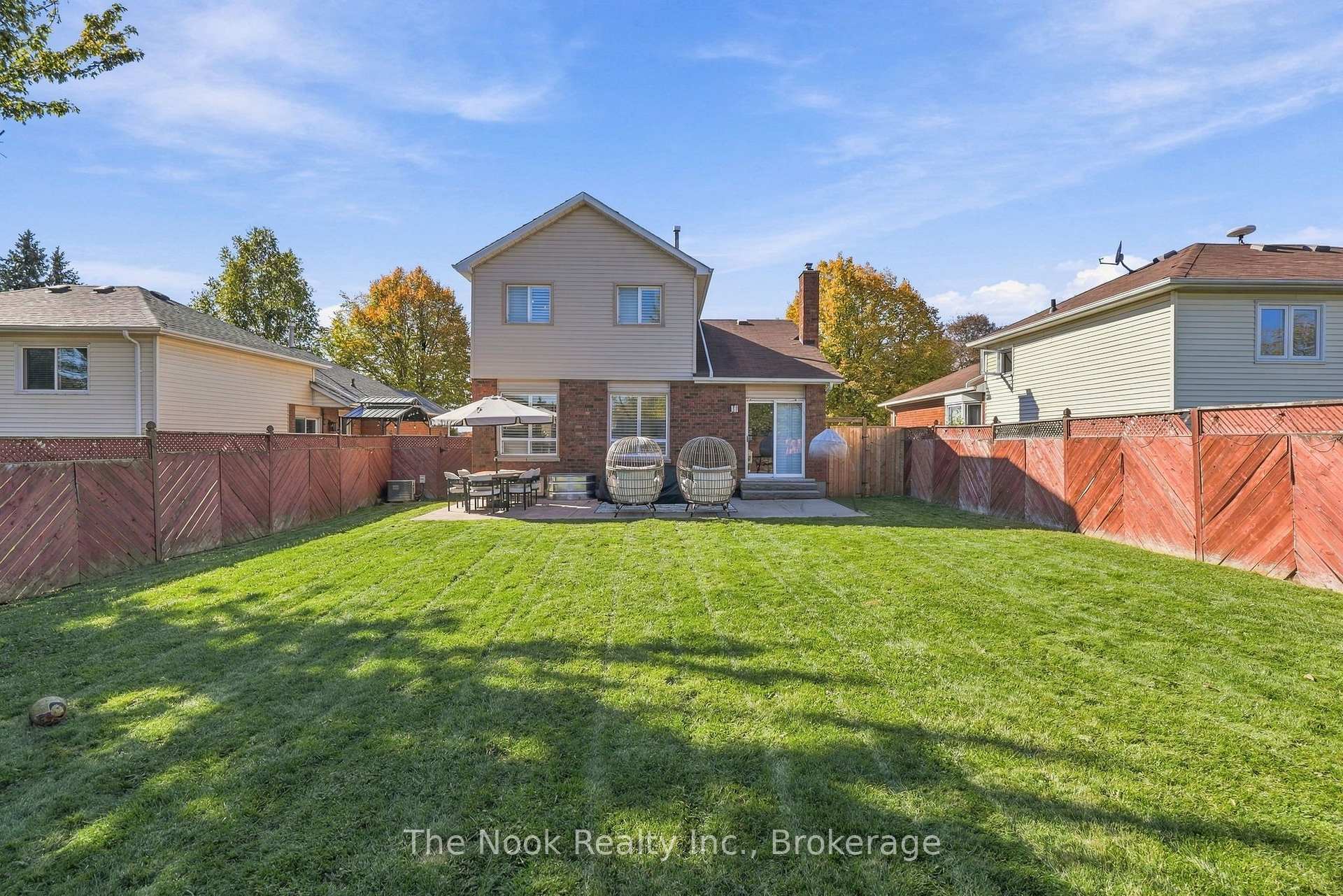 Photo 30 of 19 Sandringham Drive, Clarington, Courtice — HOMEH