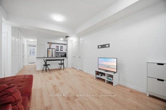 Photo 6 of Unit 20, 180 Howden Boulevard, Brampton, Westgate — HOMEH