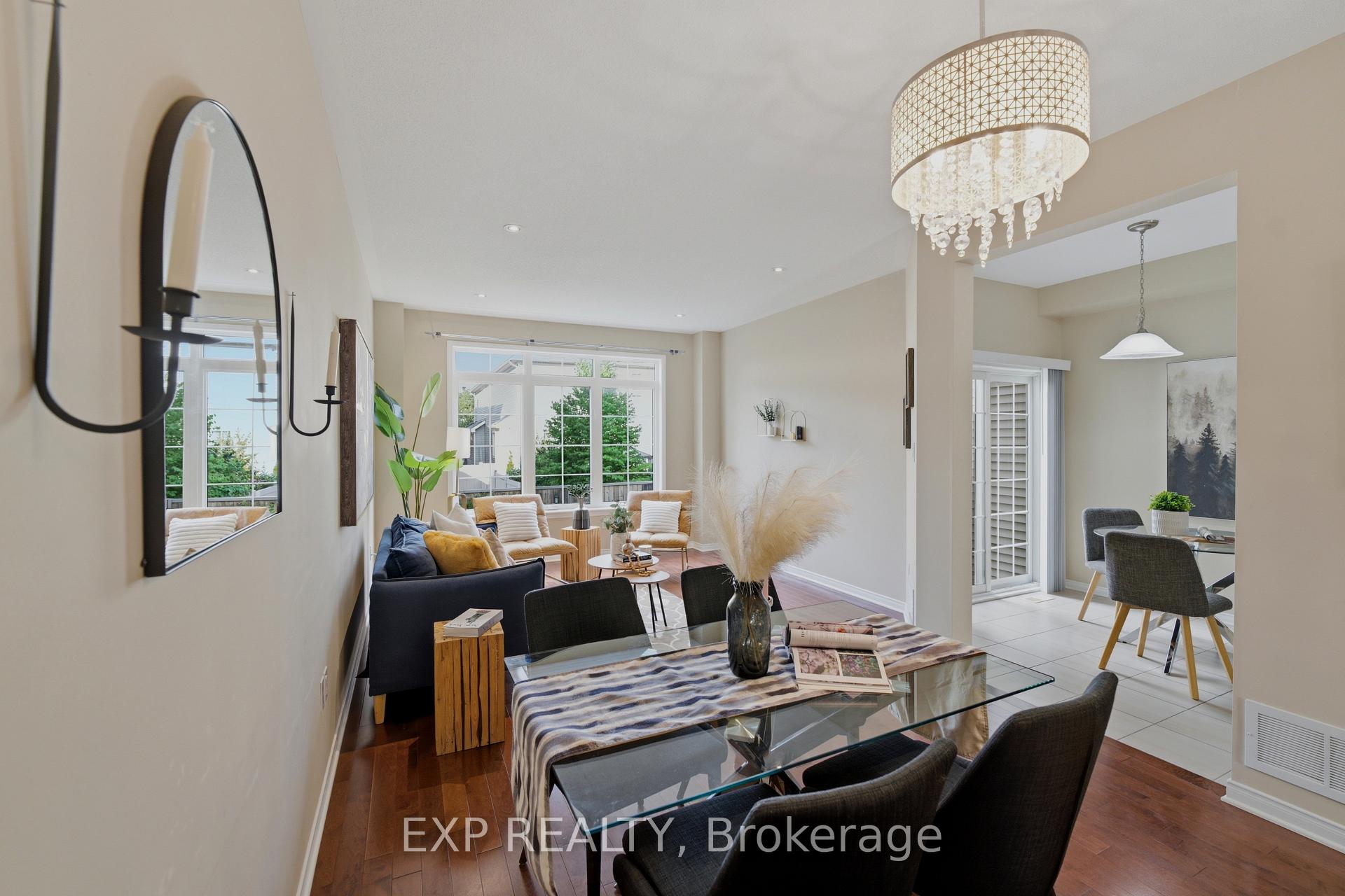 Photo 11 of 118 Laramie Crescent, Ottawa, Barrhaven - Stonebridge — HOMEH