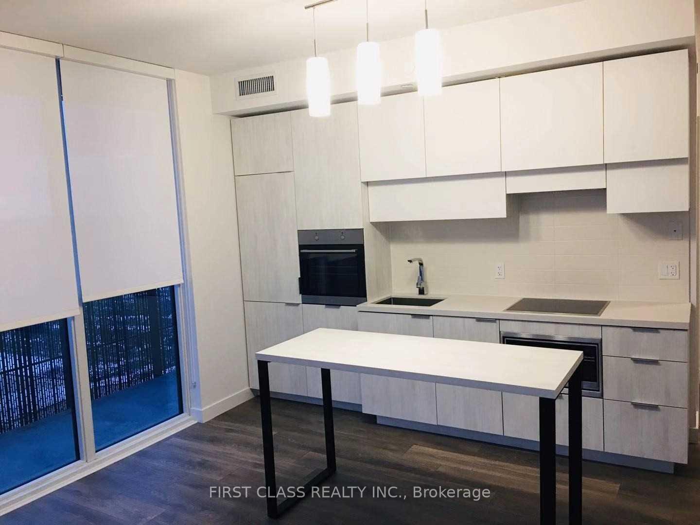 Photo 6 of Unit 4302, 8 Eglinton Avenue E, Toronto, Mount Pleasant West — HOMEH