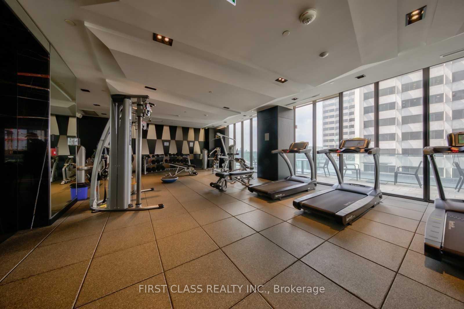 Photo 11 of Unit 4302, 8 Eglinton Avenue E, Toronto, Mount Pleasant West — HOMEH