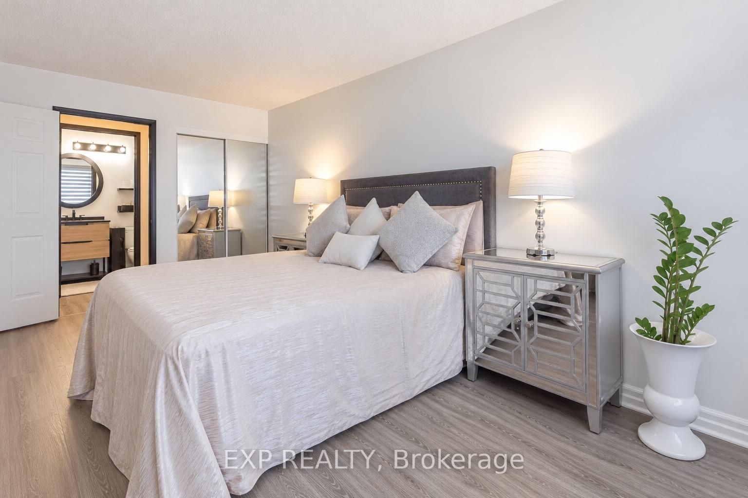 Photo 32 of Unit 1407, 3 Hickory Tree Road, North York, Weston — HOMEH