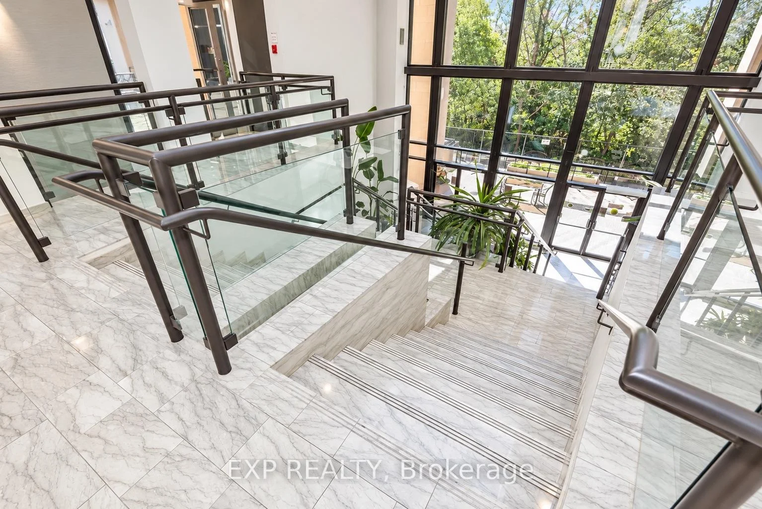 Photo 14 of Unit 1407, 3 Hickory Tree Road, North York, Weston — HOMEH