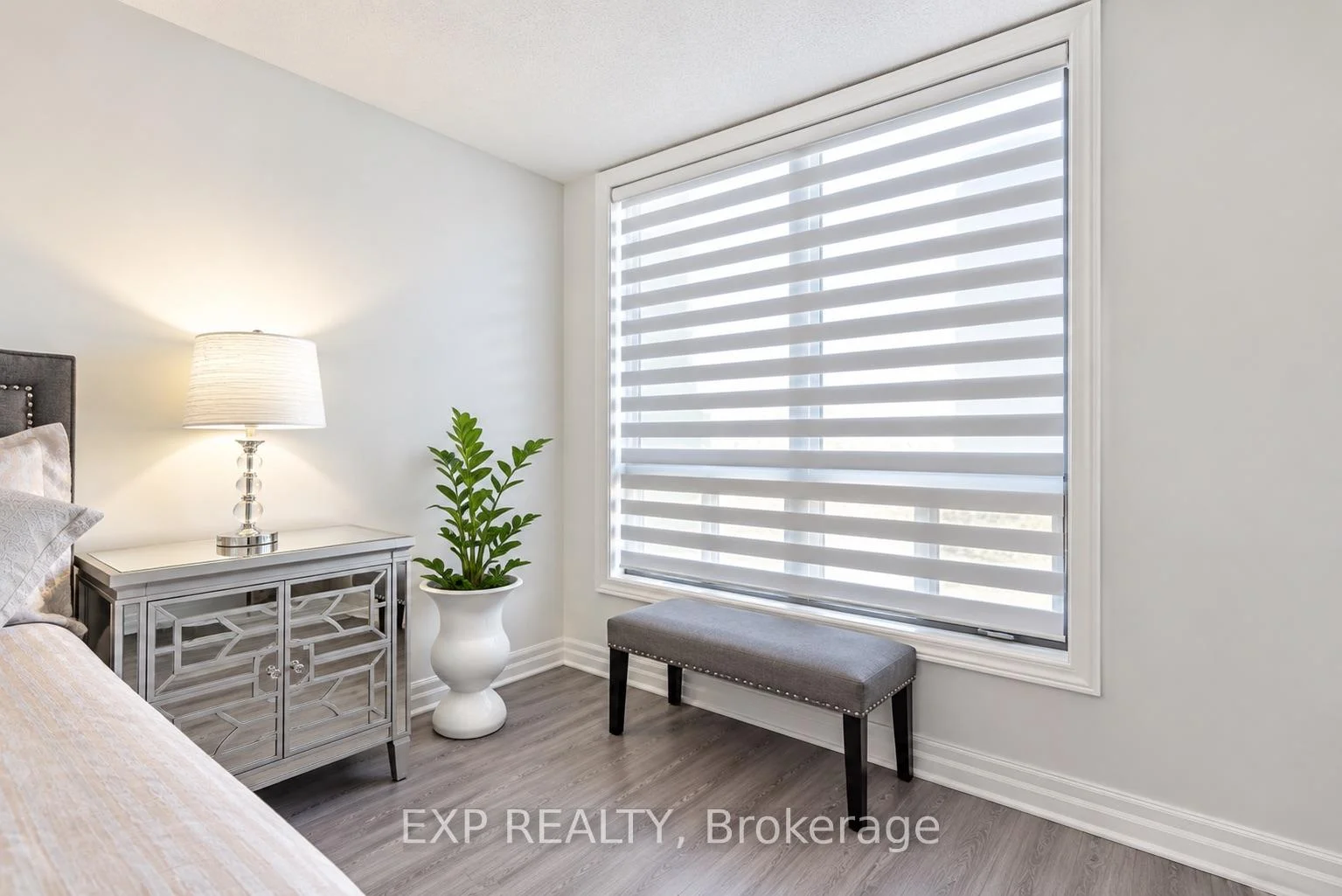 Photo 20 of Unit 1407, 3 Hickory Tree Road, North York, Weston — HOMEH