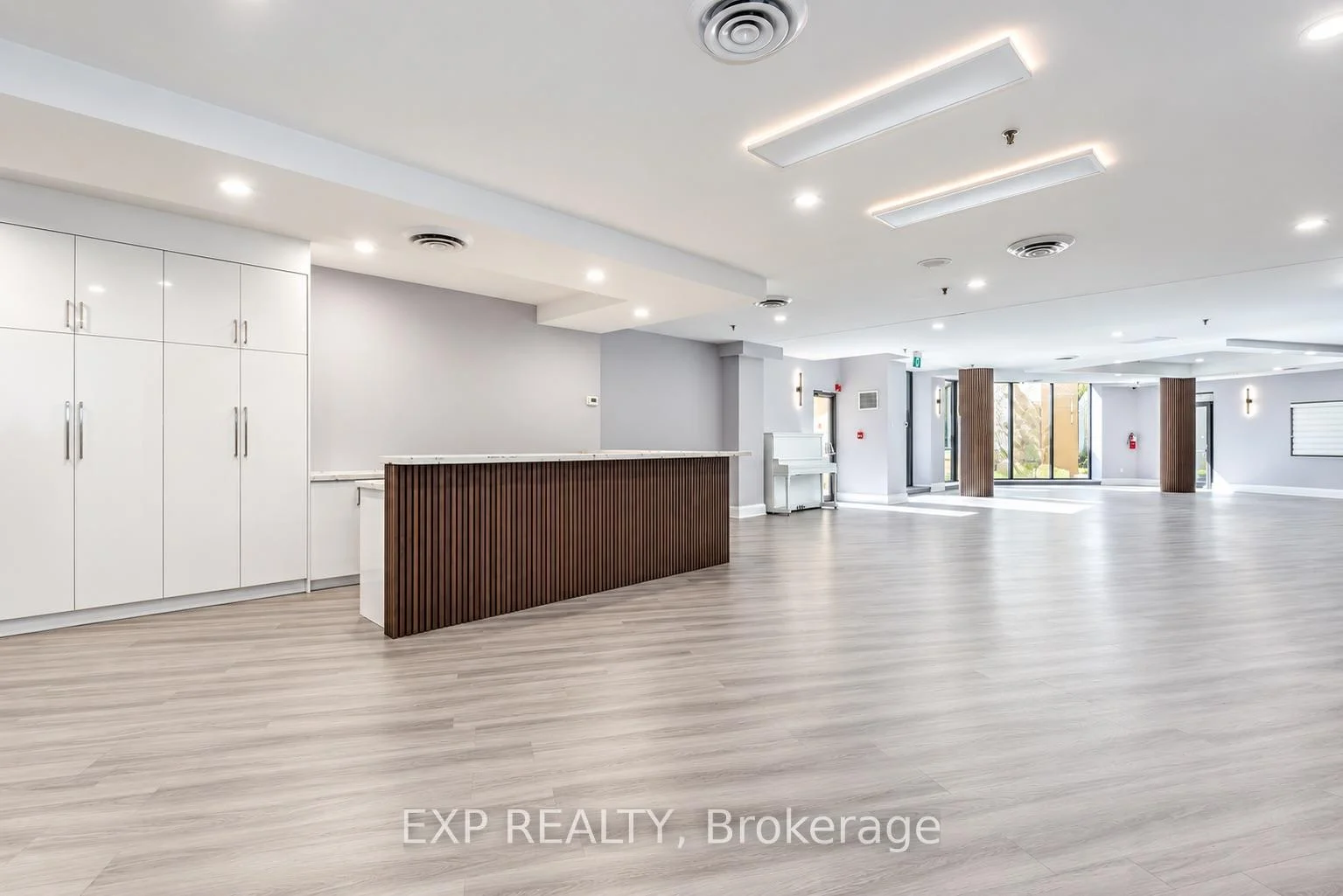 Photo 43 of Unit 1407, 3 Hickory Tree Road, North York, Weston — HOMEH