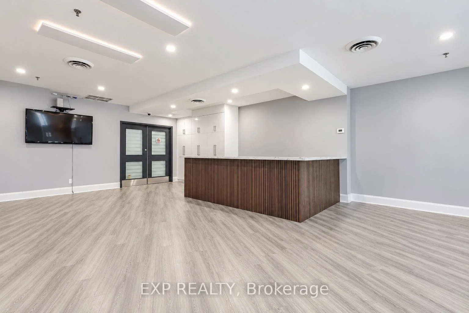 Photo 93 of Unit 1407, 3 Hickory Tree Road, North York, Weston — HOMEH