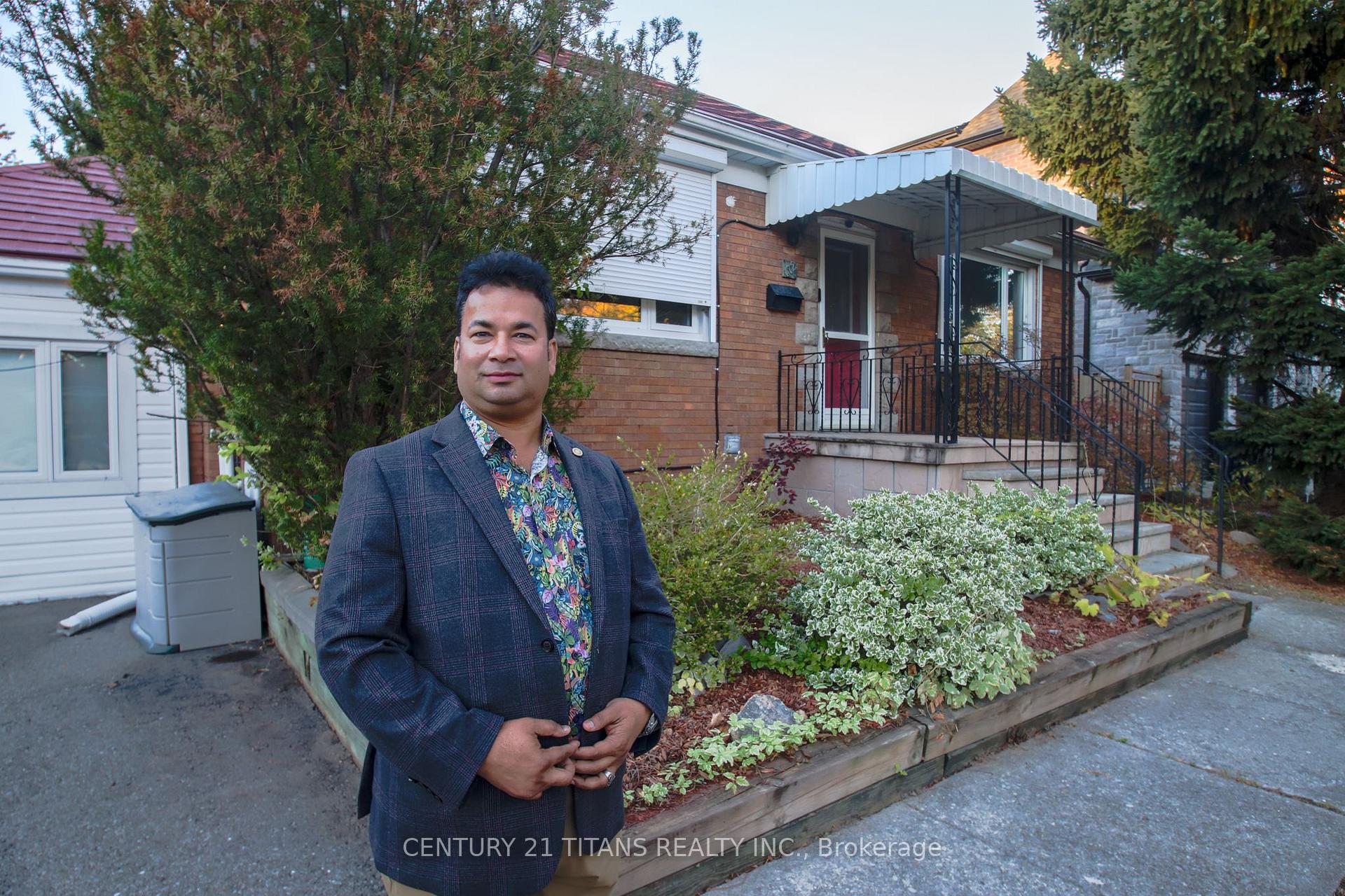 Photo 6 of 172 Phyllis Avenue, Scarborough, Cliffcrest — HOMEH
