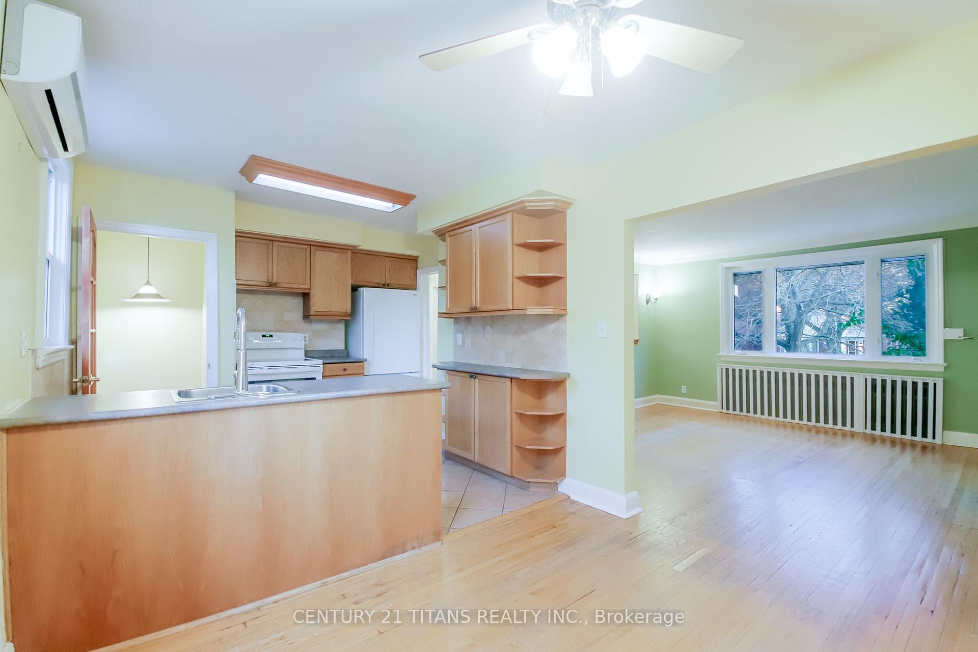 Photo 18 of 172 Phyllis Avenue, Scarborough, Cliffcrest — HOMEH