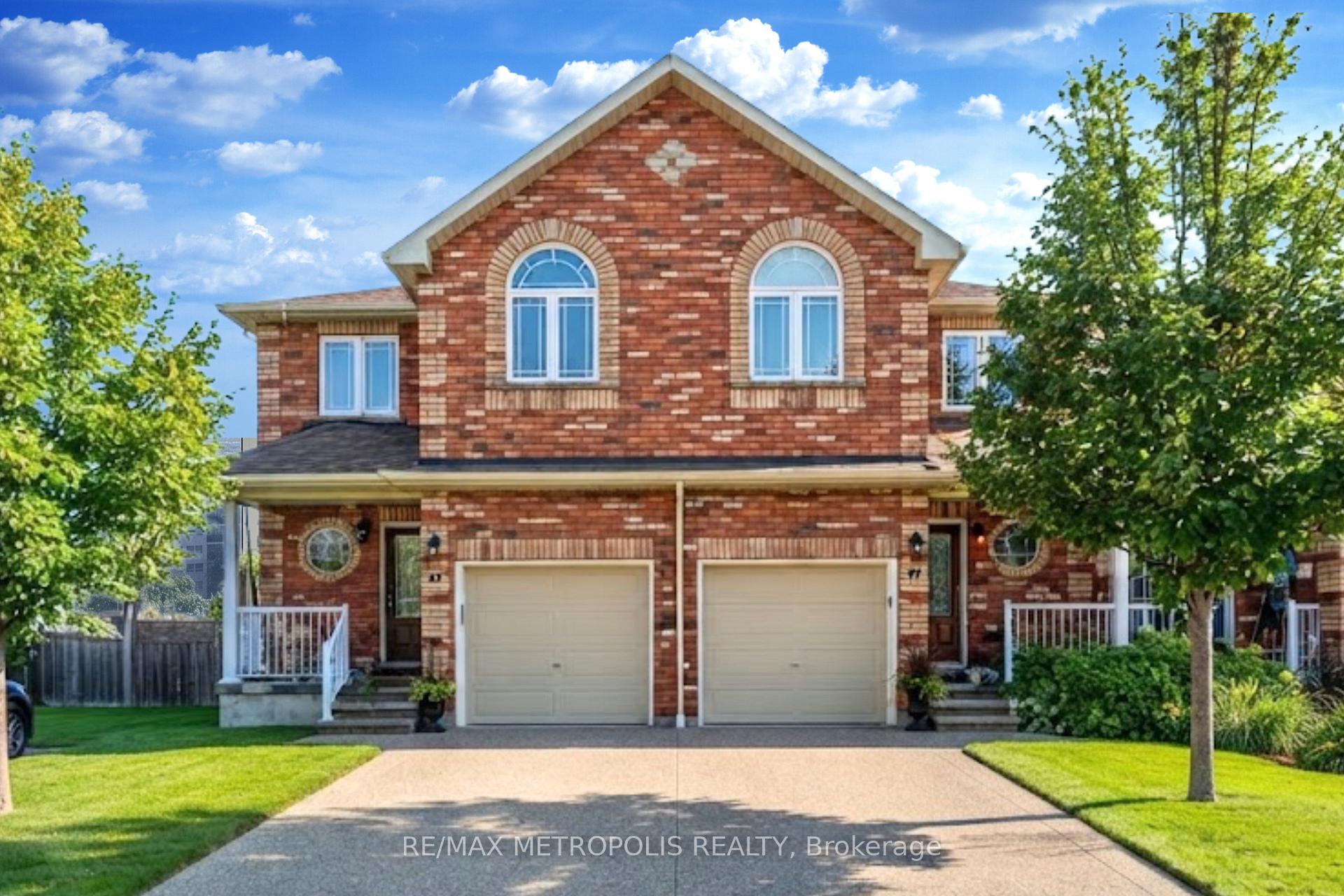 Photo 1 of Unit 57, 25 Southwoods Crescent, Barrie, Holly — HOMEH