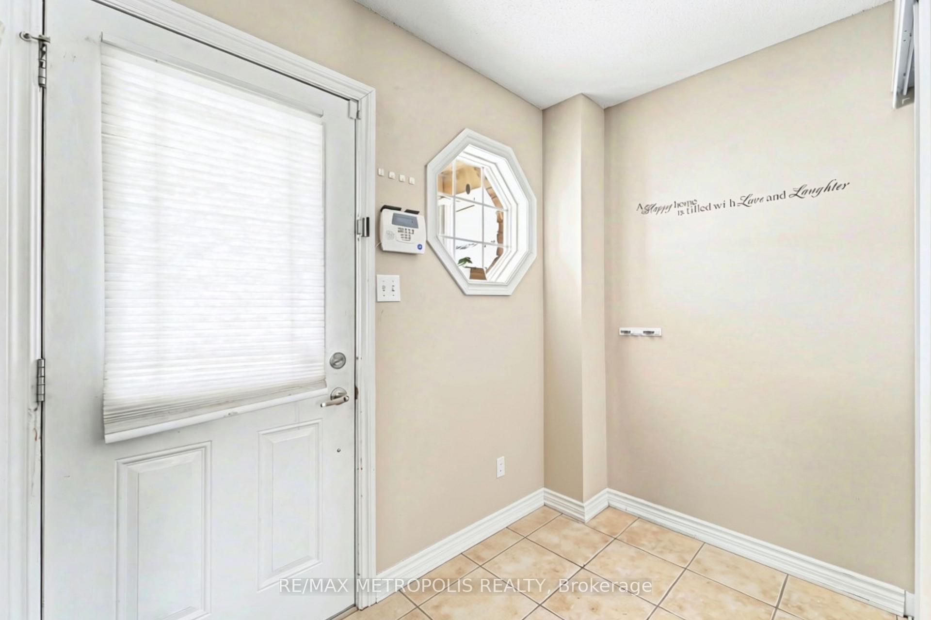 Photo 14 of Unit 57, 25 Southwoods Crescent, Barrie, Holly — HOMEH