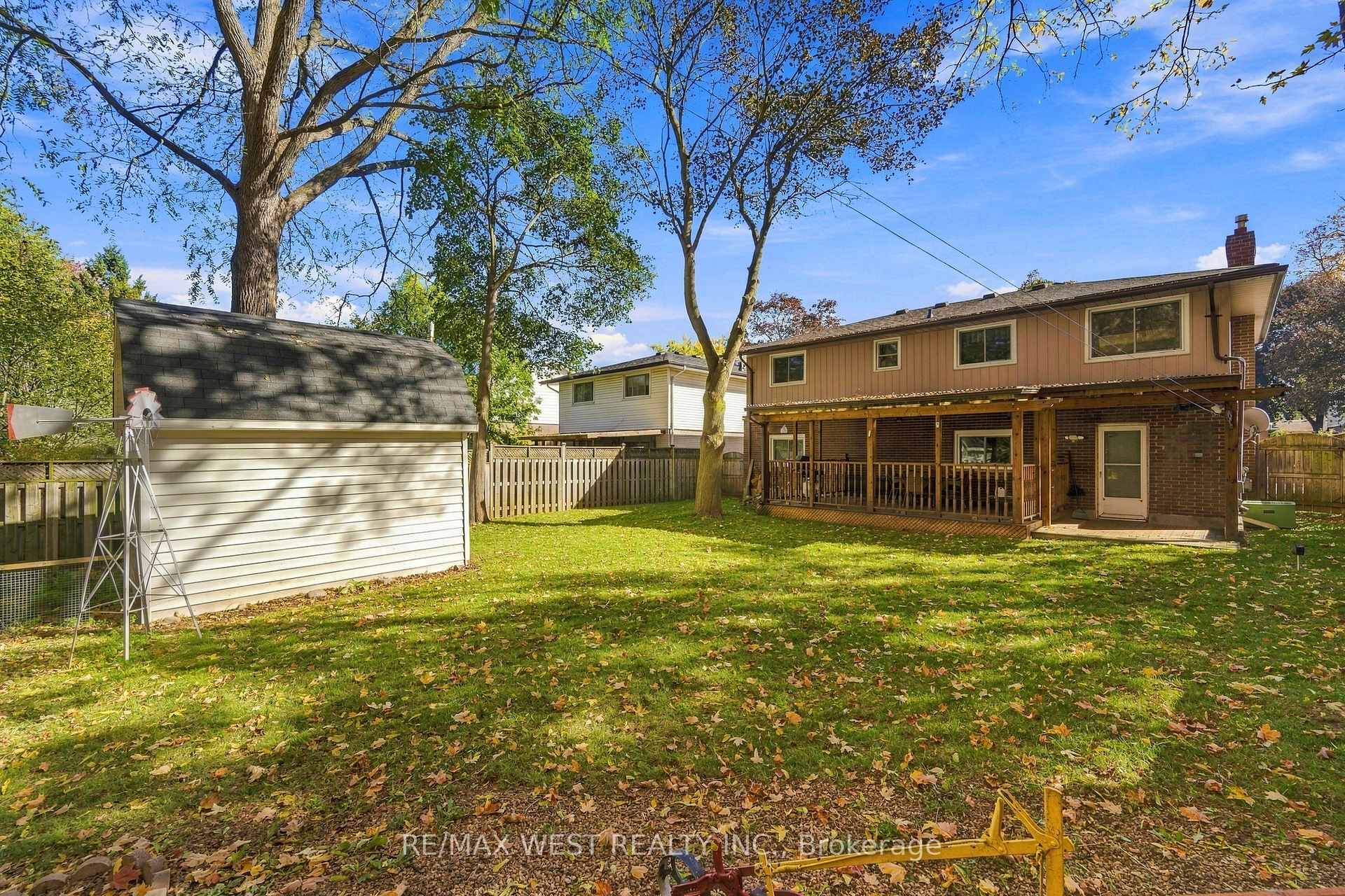Photo 16 of 1380 Queen's Boulevard, Kitchener, Forest Hill — HOMEH