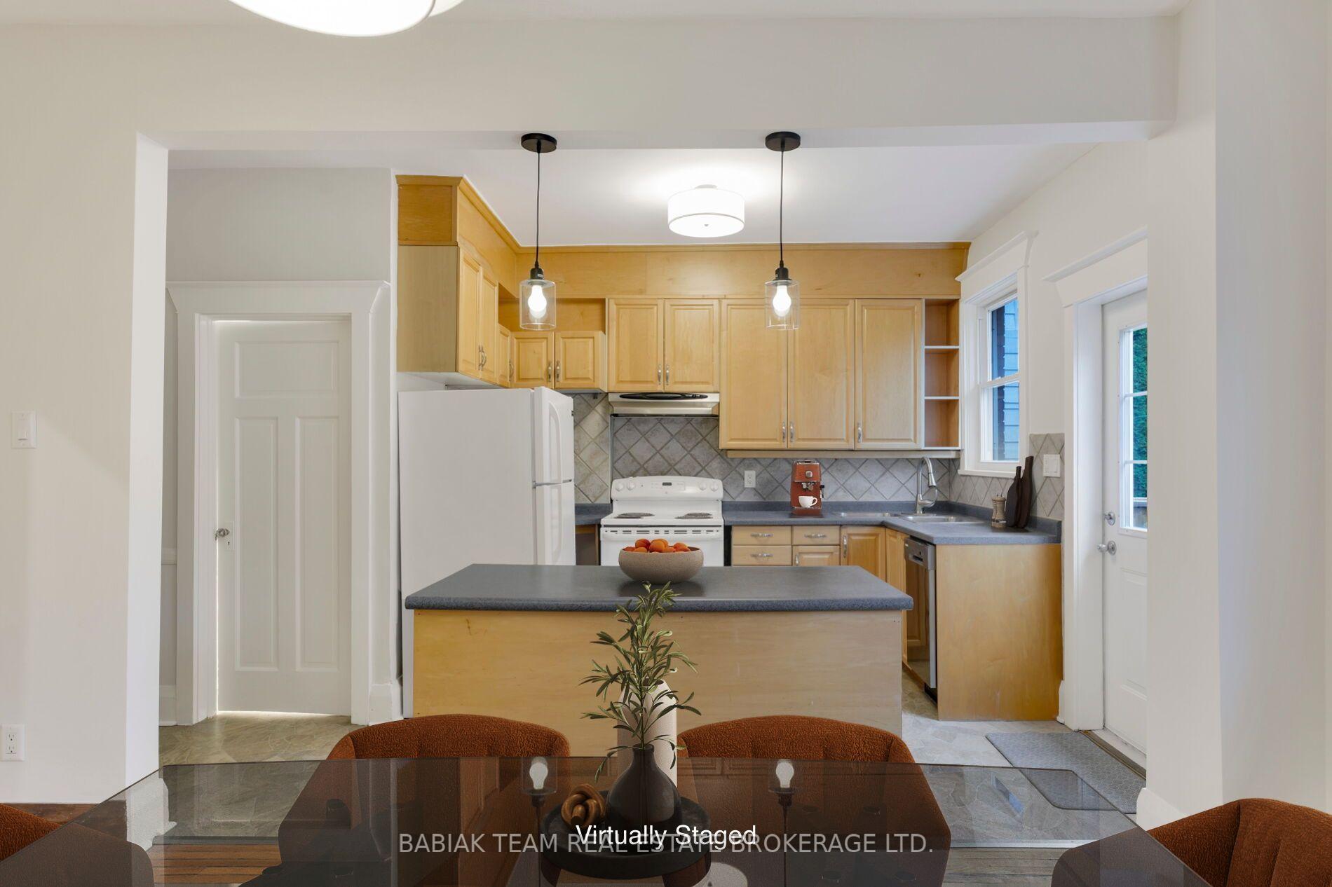 Photo 9 of 53 Ardagh Street, Toronto, Runnymede-Bloor West Village — HOMEH