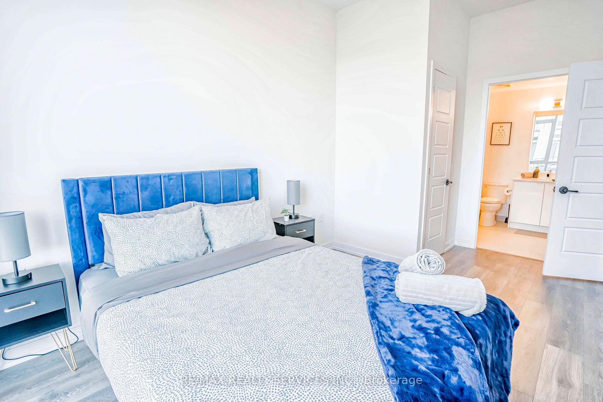 Photo 16 of Unit 403, 415 Sea Ray Avenue, Innisfil, Rural Innisfil — HOMEH