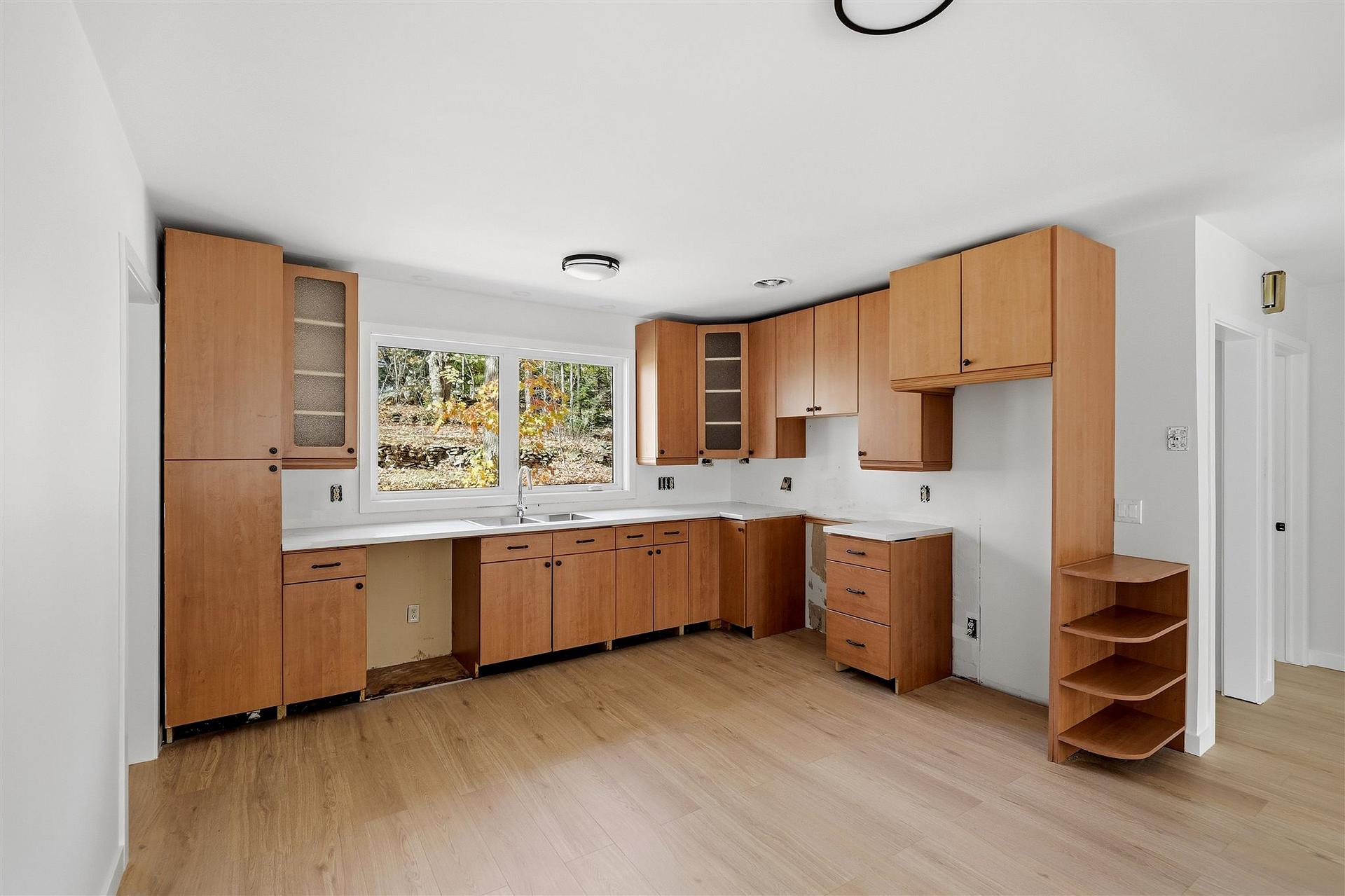 Photo 9 of 147 Shannon Road, Sault Ste Marie, Ward 1 — HOMEH