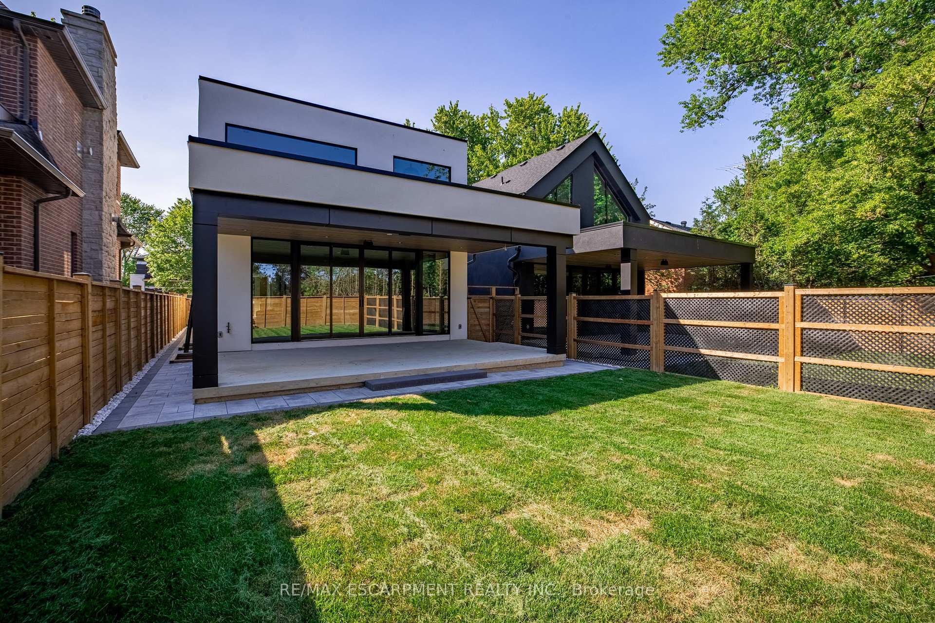 Photo 48 of 696 Montbeck Crescent, Mississauga, Lakeview — HOMEH