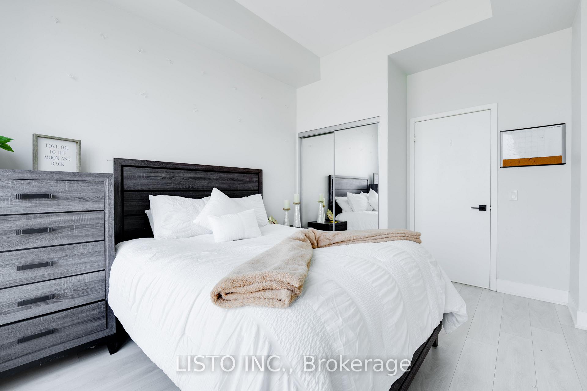Photo 13 of 2908 Highway 7 Road, Vaughan, Concord — HOMEH