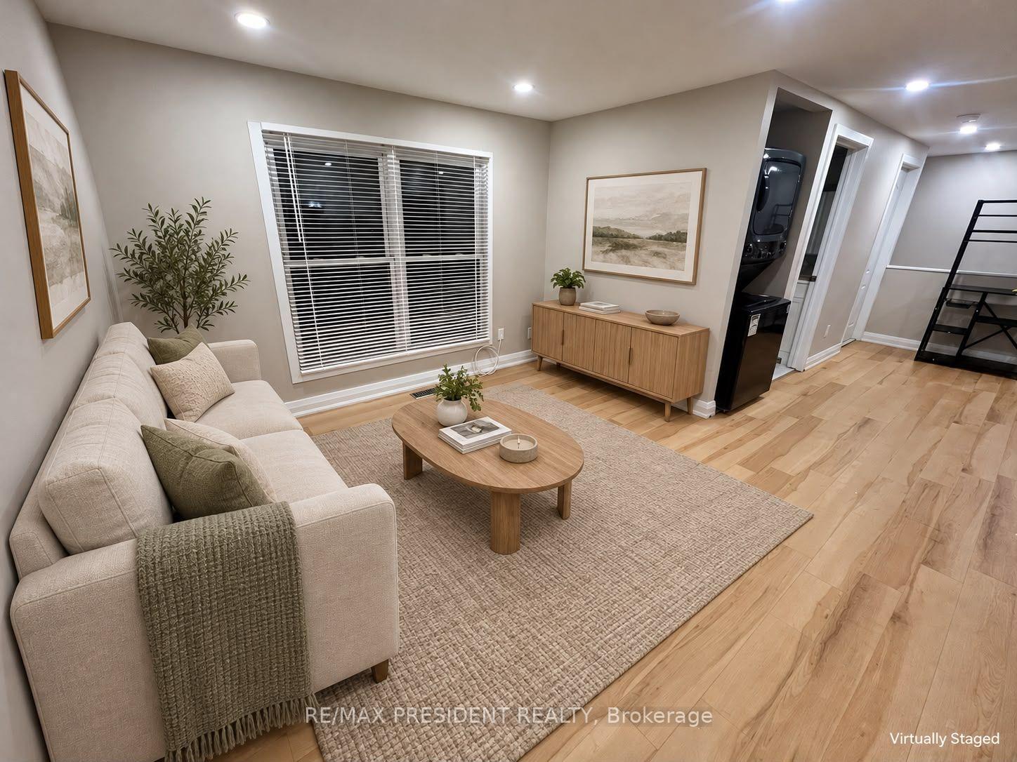 Photo 4 of Unit 2, 31 Burton Street, Belleville, Belleville Ward — HOMEH