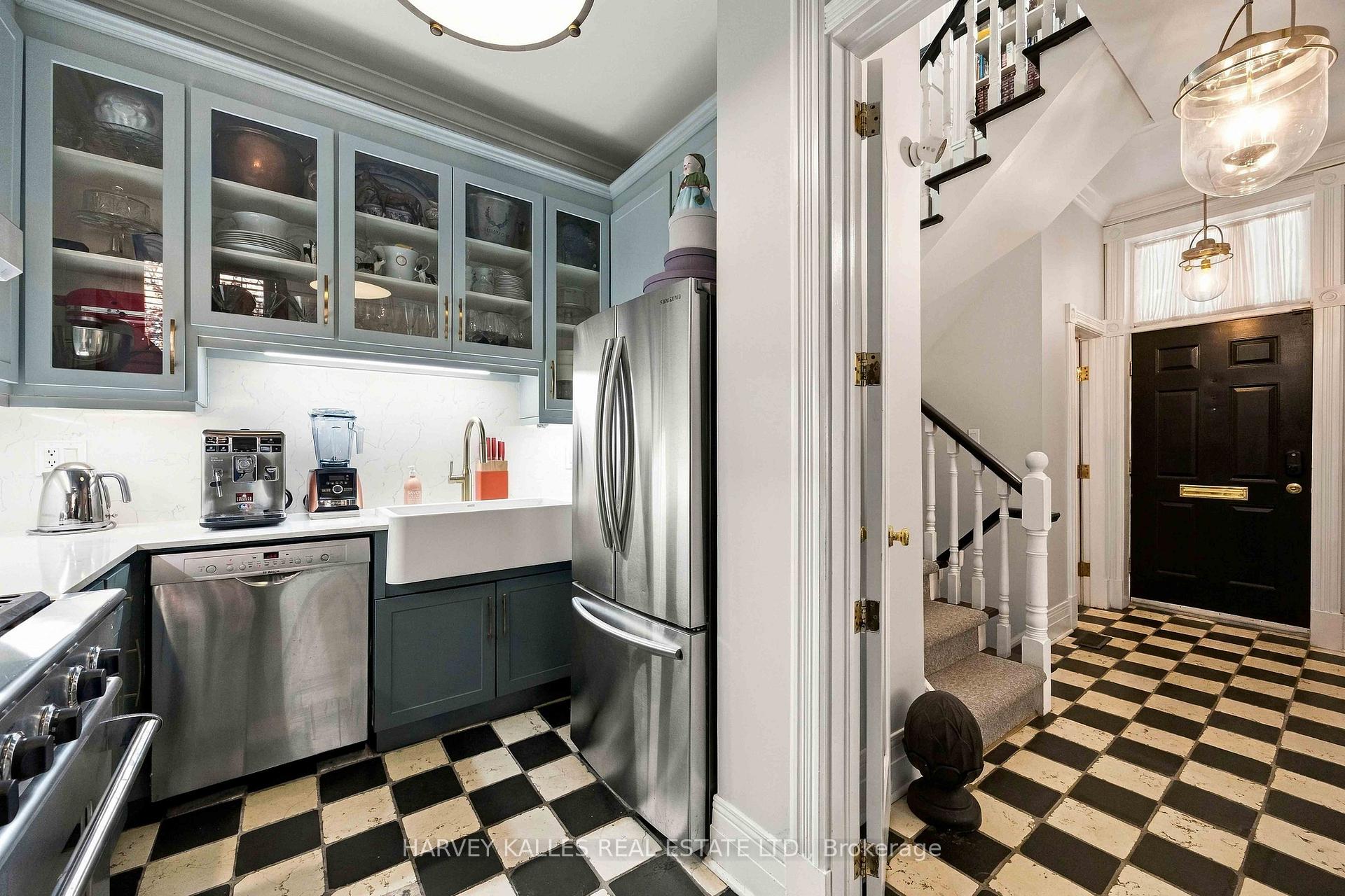 Photo 12 of 489 Ontario Street, Toronto, Cabbagetown-South St. James Town — HOMEH