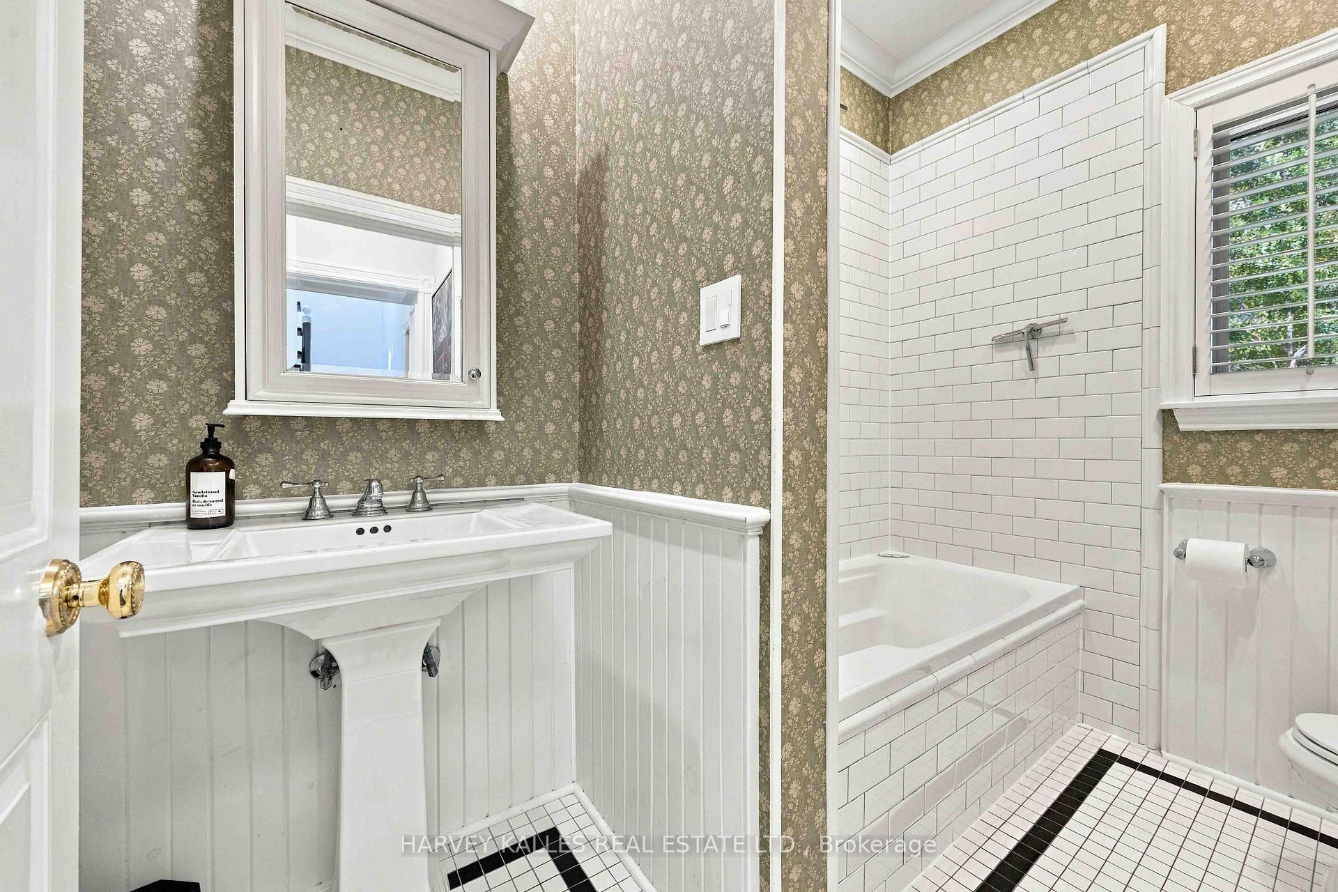 Photo 16 of 489 Ontario Street, Toronto, Cabbagetown-South St. James Town — HOMEH