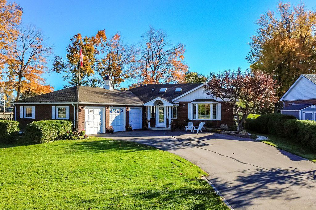 Photo 1 of 677 Broadview Avenue, Orillia — HOMEH