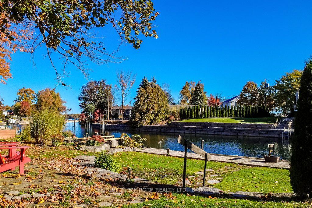 Photo 4 of 677 Broadview Avenue, Orillia — HOMEH