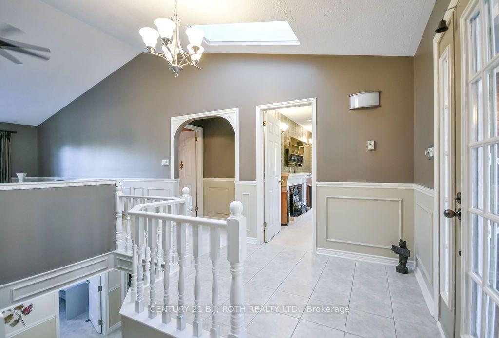 Photo 7 of 677 Broadview Avenue, Orillia — HOMEH