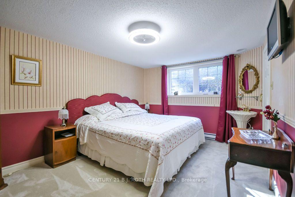 Photo 28 of 677 Broadview Avenue, Orillia — HOMEH