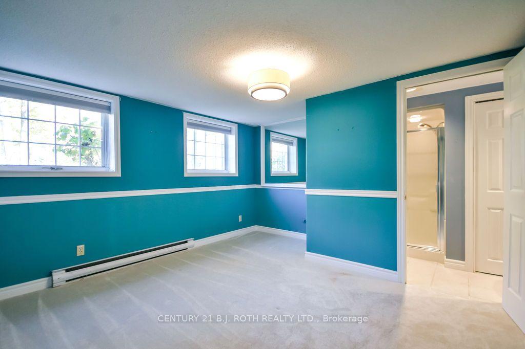 Photo 32 of 677 Broadview Avenue, Orillia — HOMEH