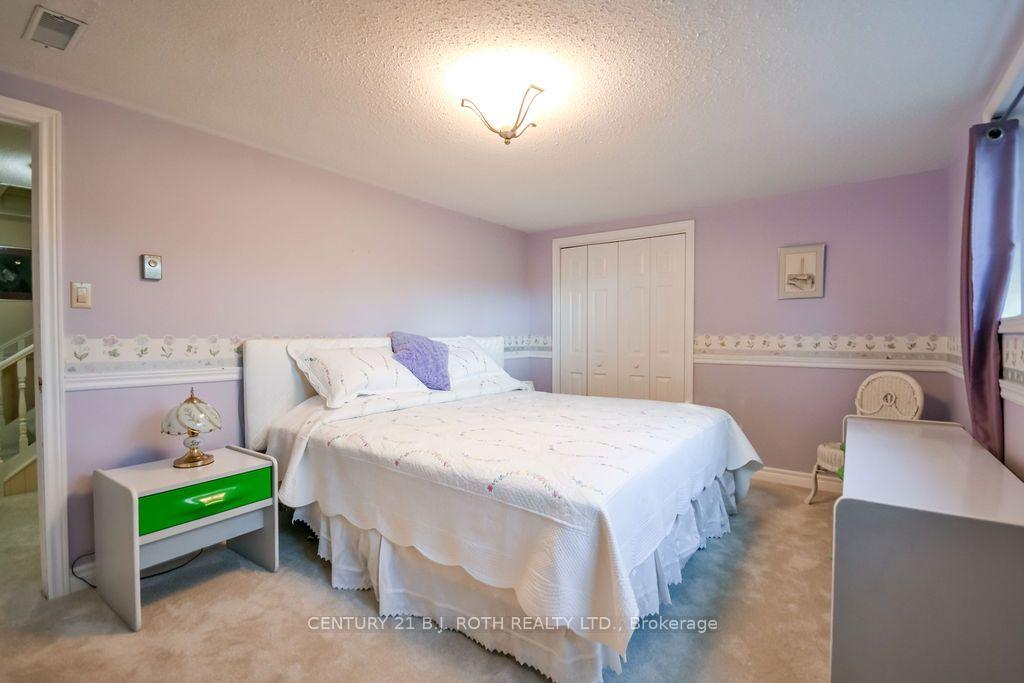 Photo 37 of 677 Broadview Avenue, Orillia — HOMEH