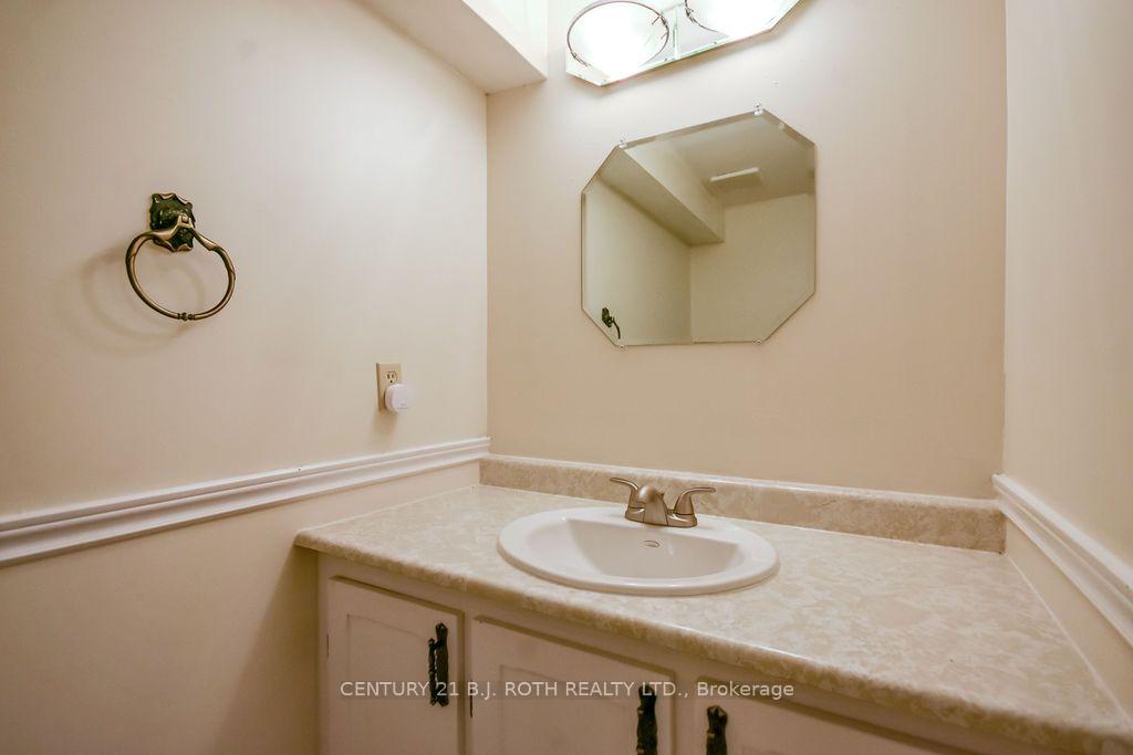 Photo 41 of 677 Broadview Avenue, Orillia — HOMEH