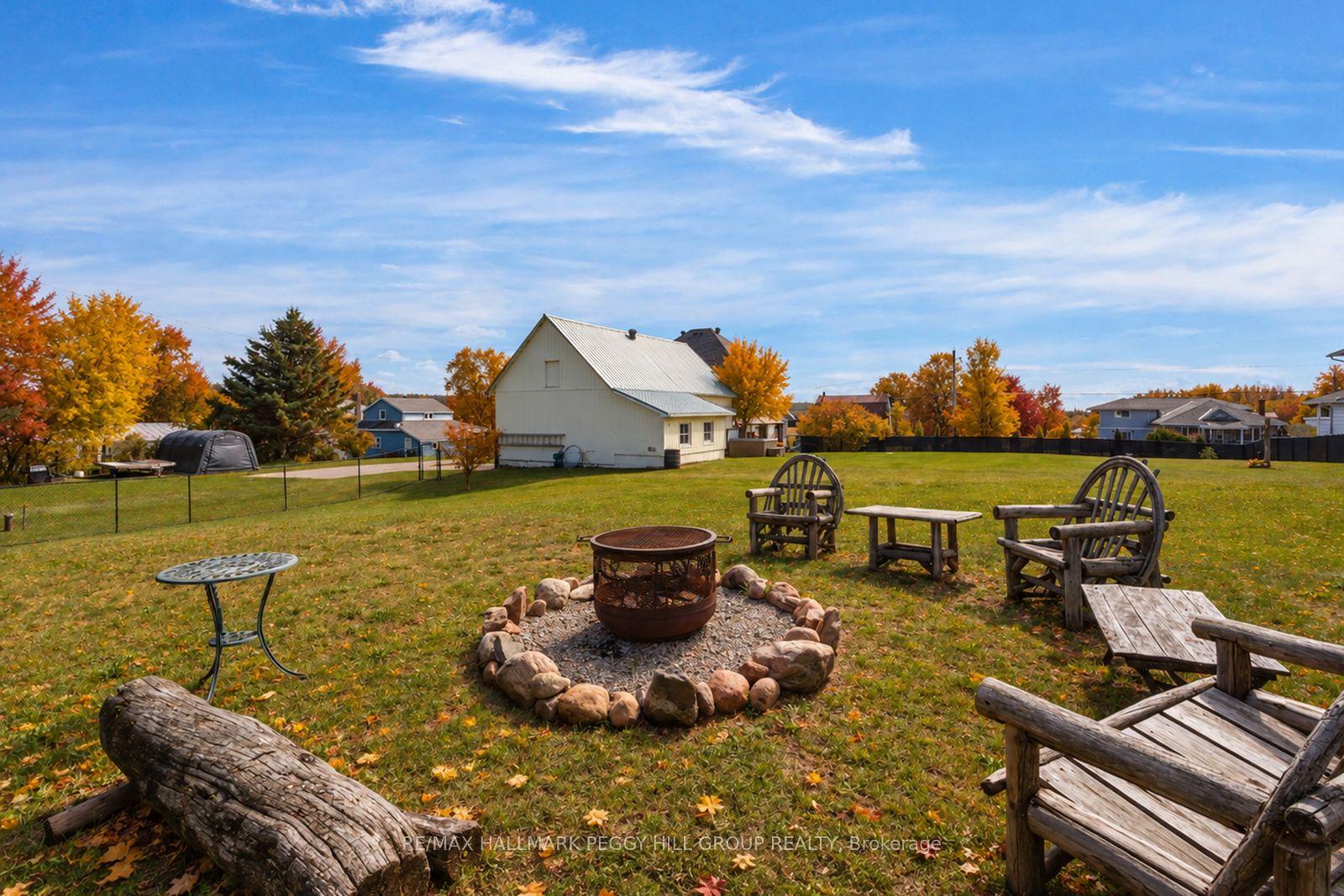 Photo 22 of 312 Lafontaine Road W, Tiny, Rural Tiny — HOMEH