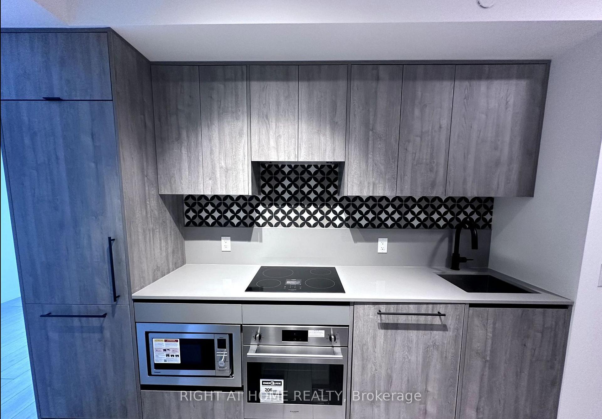 Photo 10 of Unit 301, 5 Lakeview Avenue, Toronto, Trinity-Bellwoods — HOMEH