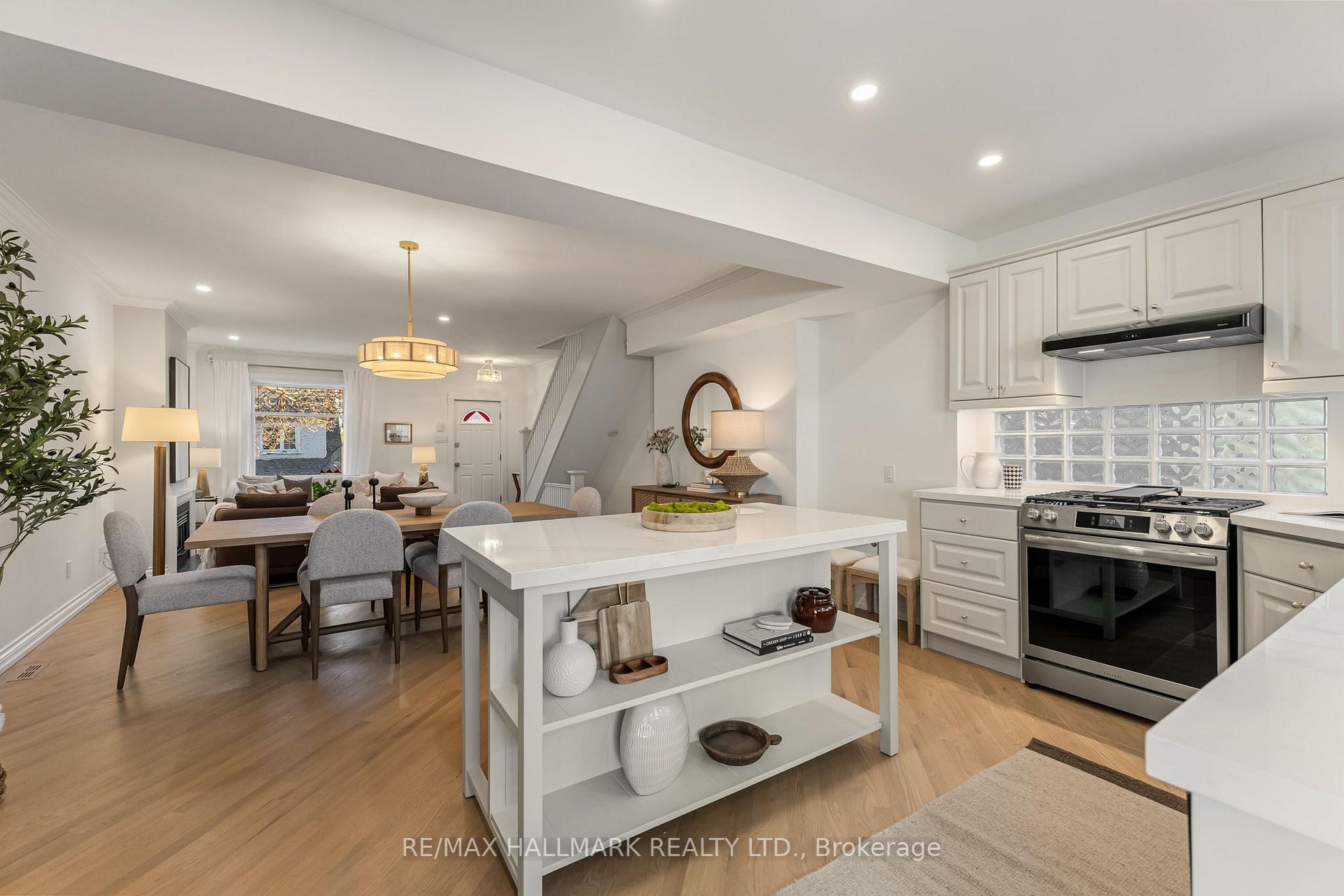 Photo 18 of 132 Duvernet Avenue, Toronto, East End-Danforth — HOMEH
