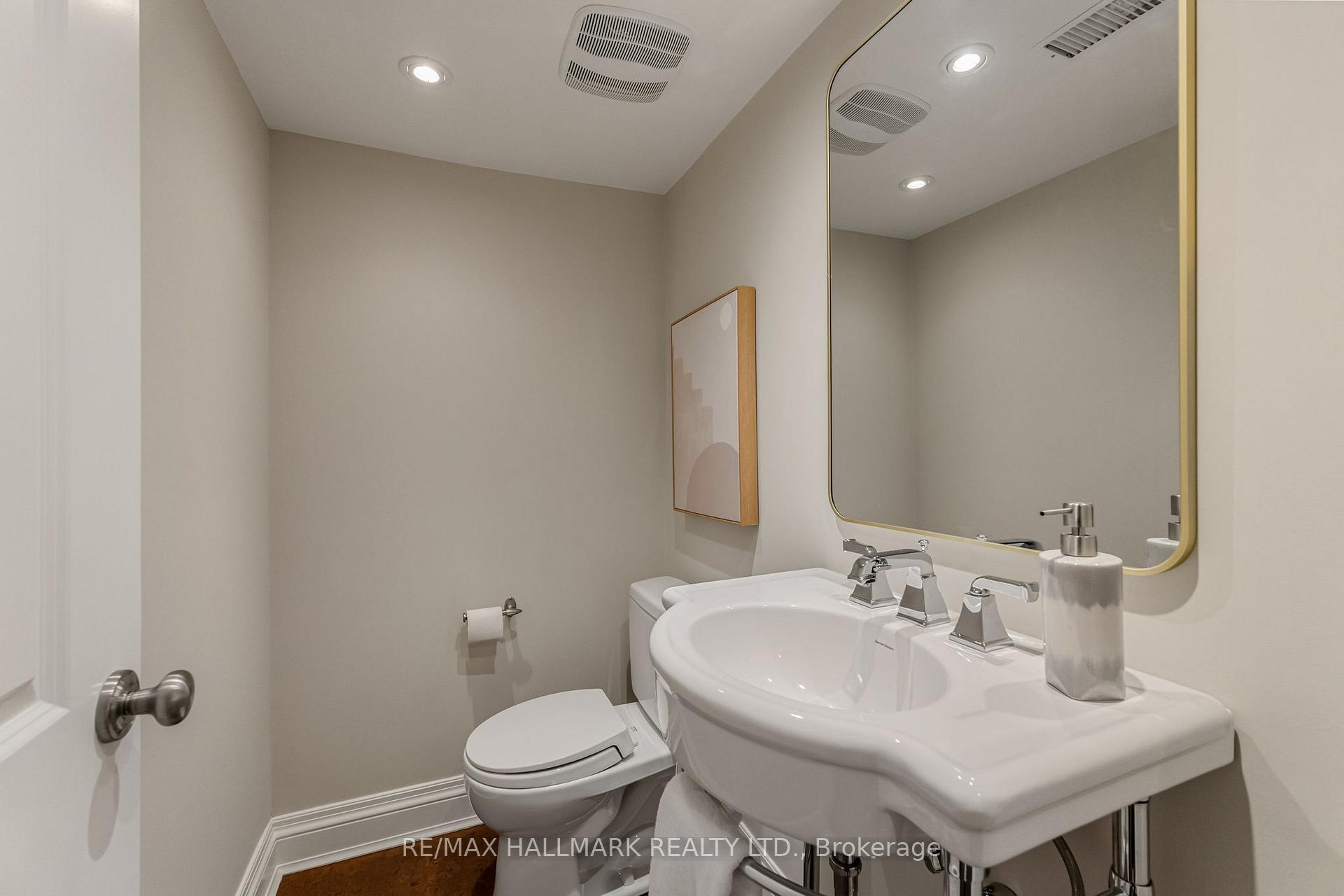 Photo 34 of 132 Duvernet Avenue, Toronto, East End-Danforth — HOMEH