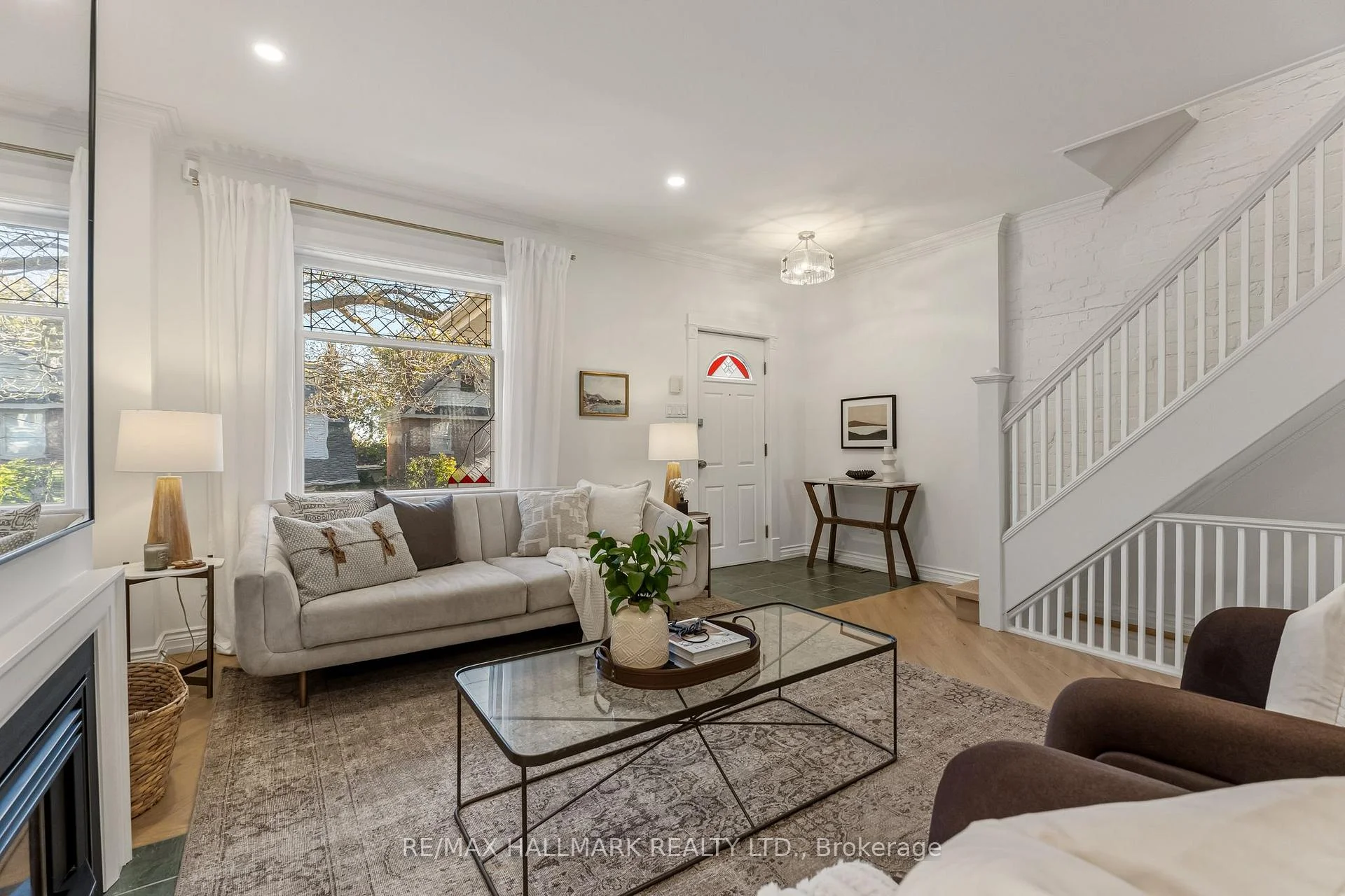 Photo 5 of 132 Duvernet Avenue, Toronto, East End-Danforth — HOMEH