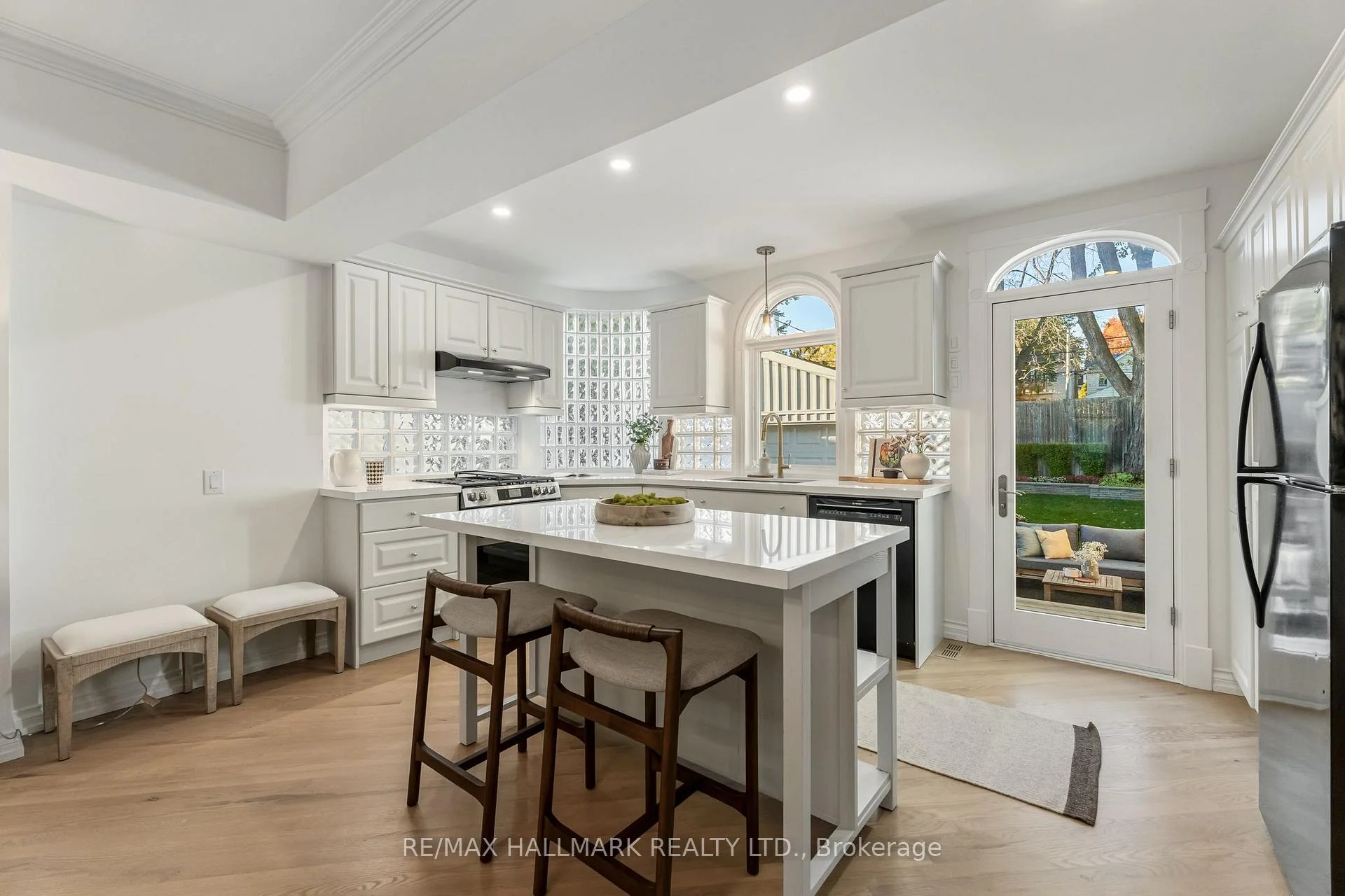 Photo 14 of 132 Duvernet Avenue, Toronto, East End-Danforth — HOMEH
