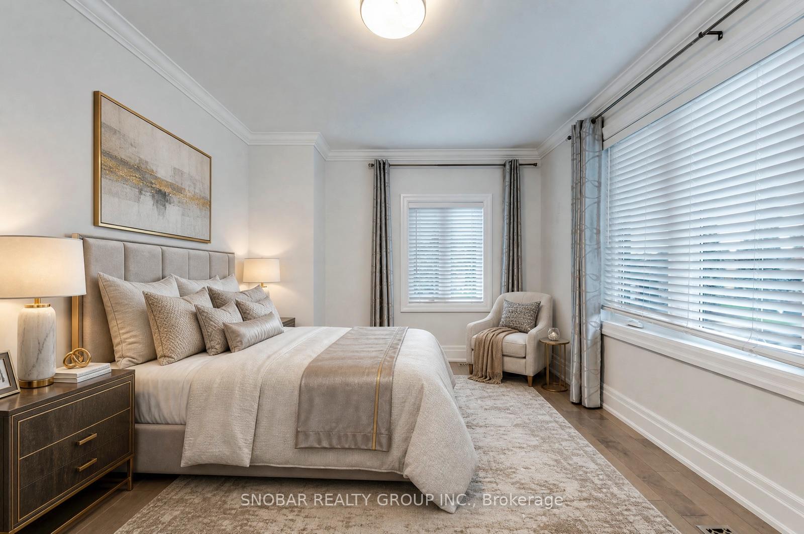 Photo 4 of 1 Aura Lea Boulevard, North York, Humberlea-Pelmo Park — HOMEH