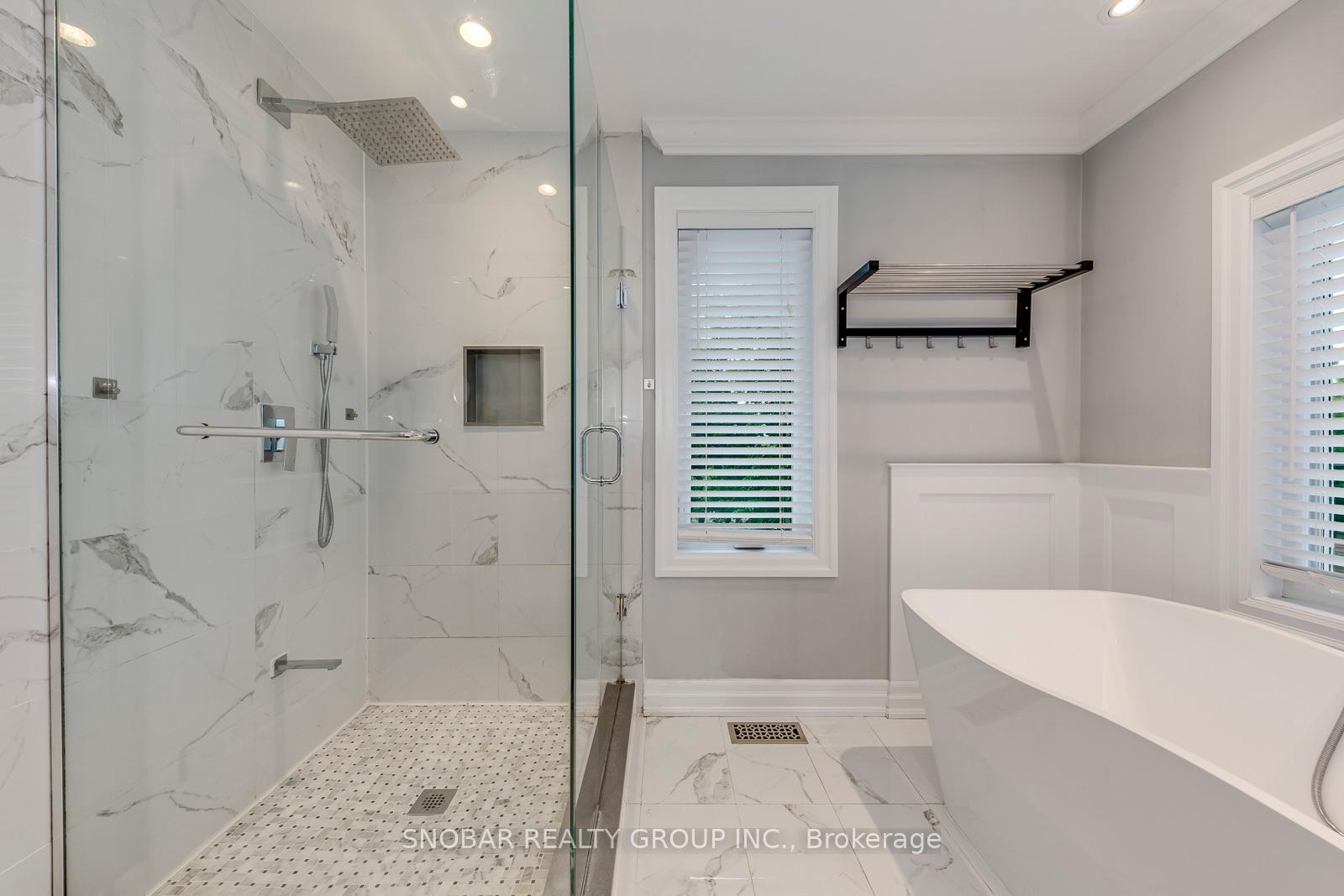 Photo 24 of 1 Aura Lea Boulevard, North York, Humberlea-Pelmo Park — HOMEH