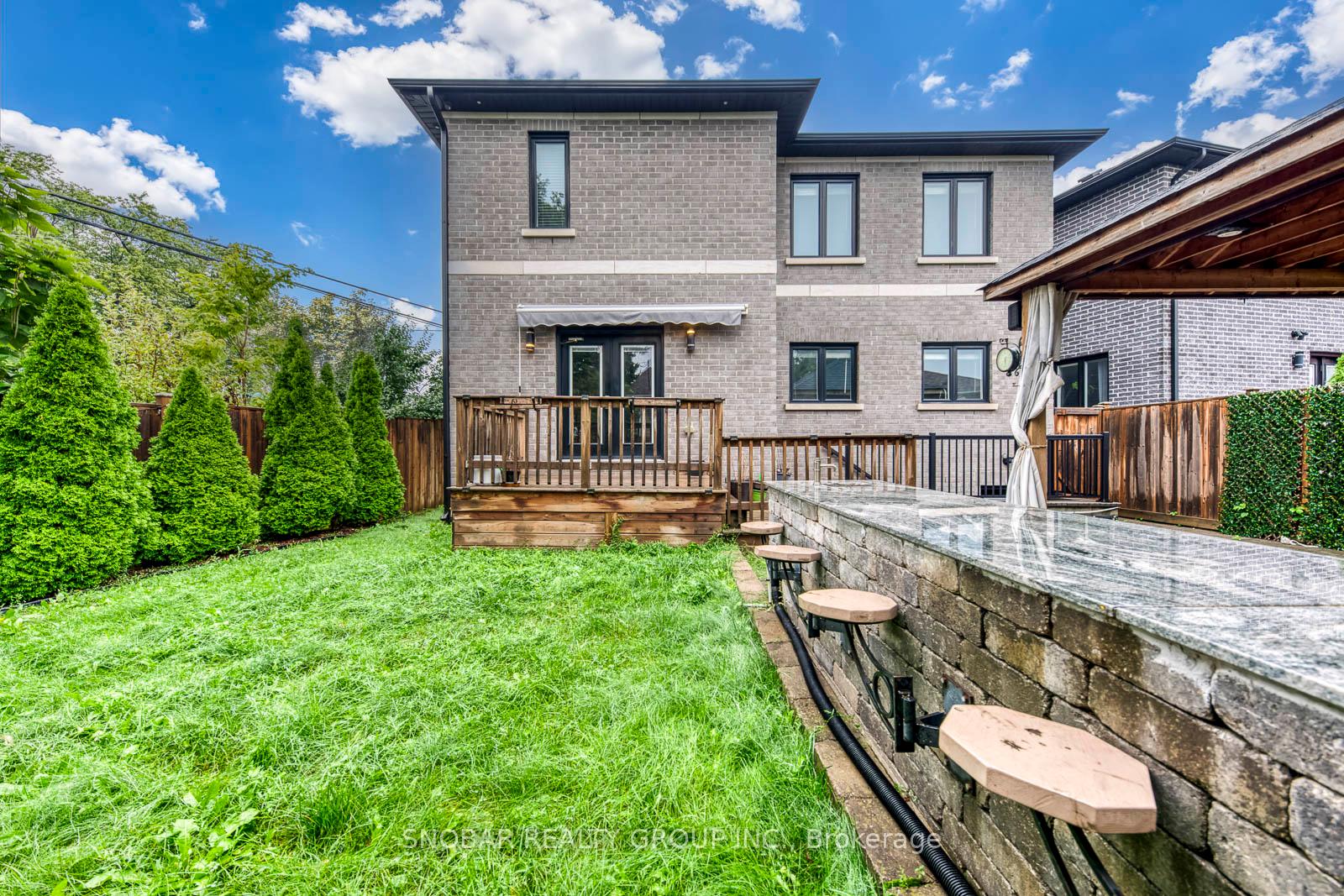 Photo 39 of 1 Aura Lea Boulevard, North York, Humberlea-Pelmo Park — HOMEH