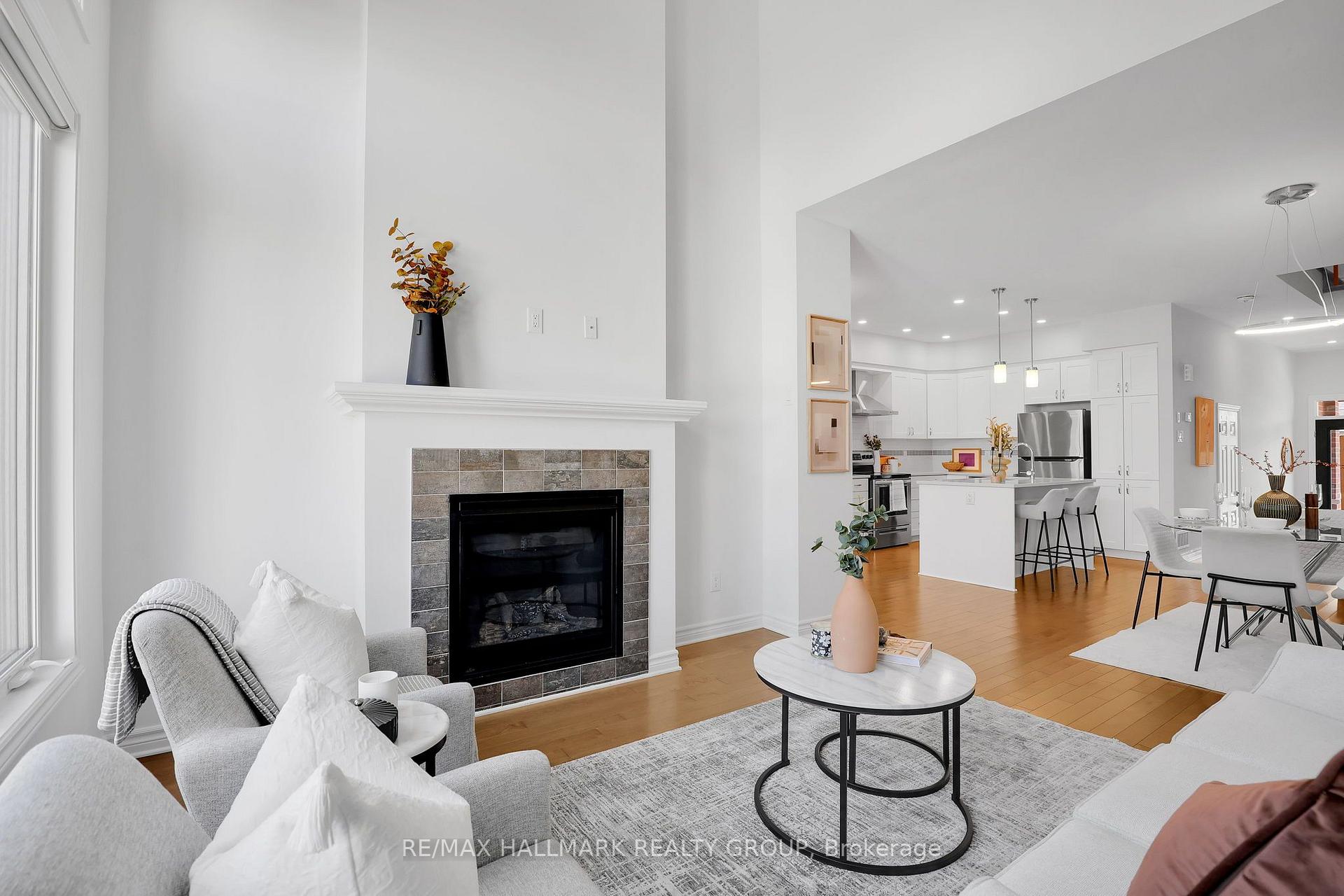 Photo 8 of 715 Capricorn Circle, Ottawa, Riverside South/Gloucester Glen — HOMEH